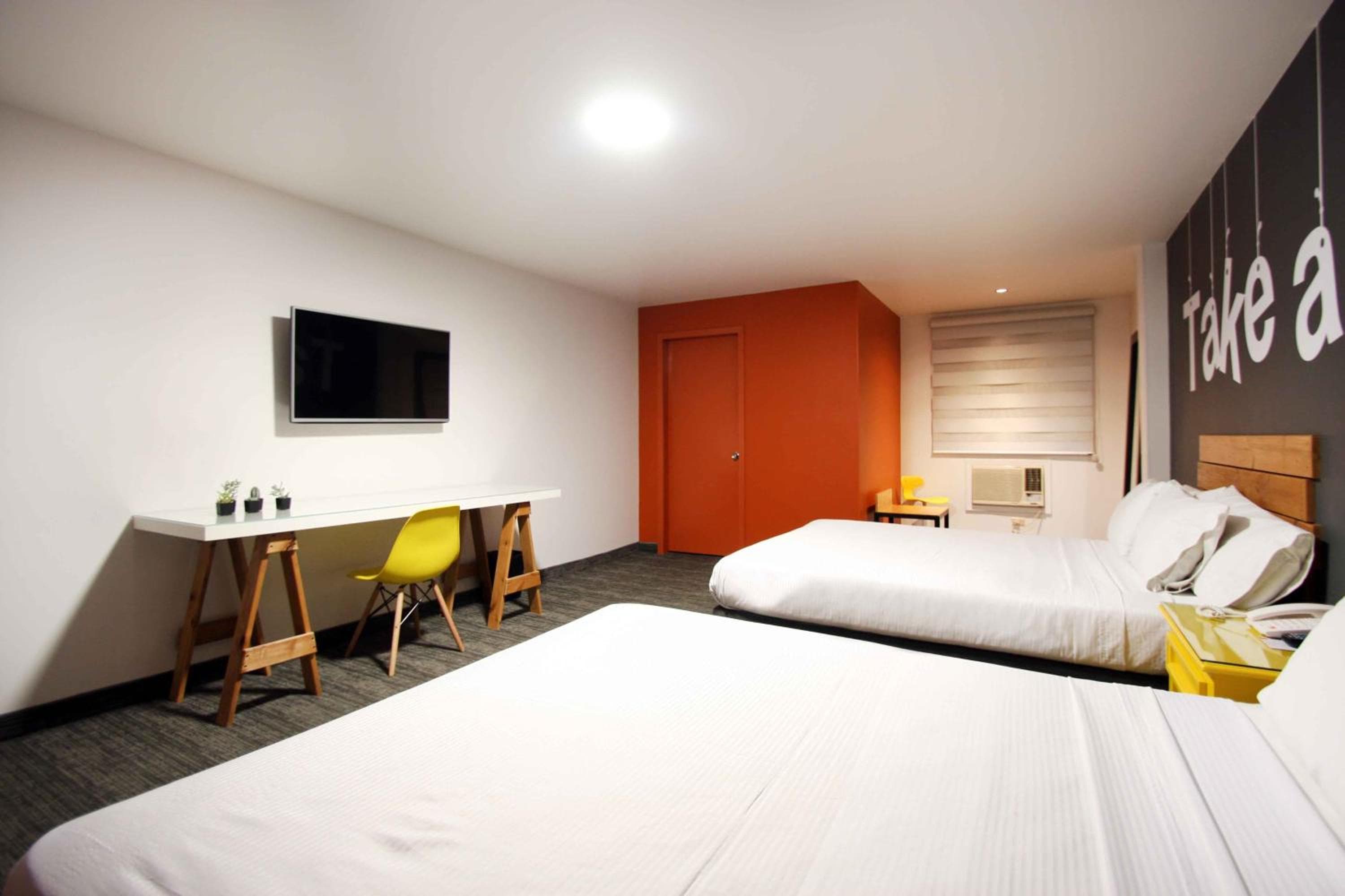 B my Hotel