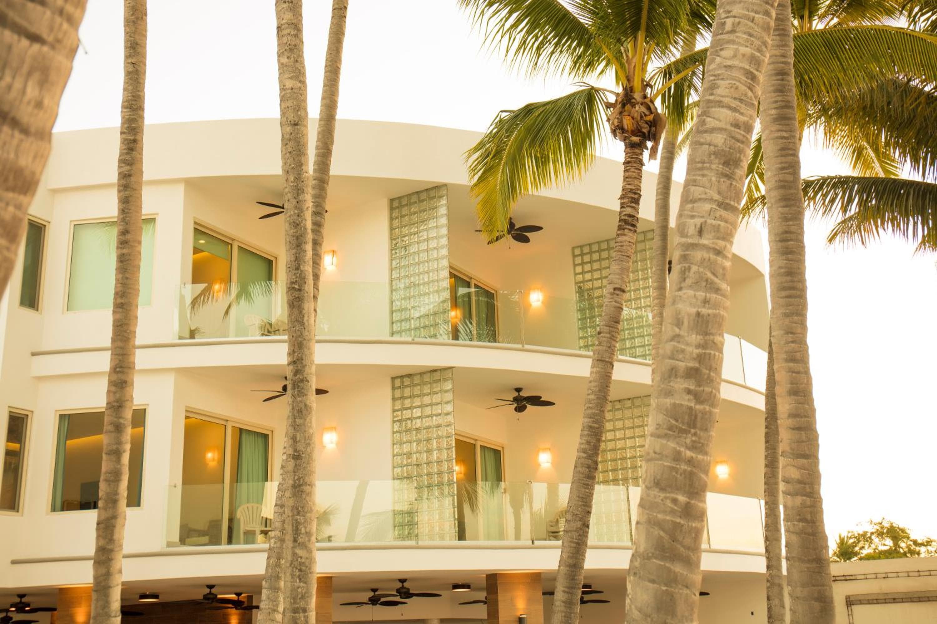 Vista Vallarta All Suites On The Beach