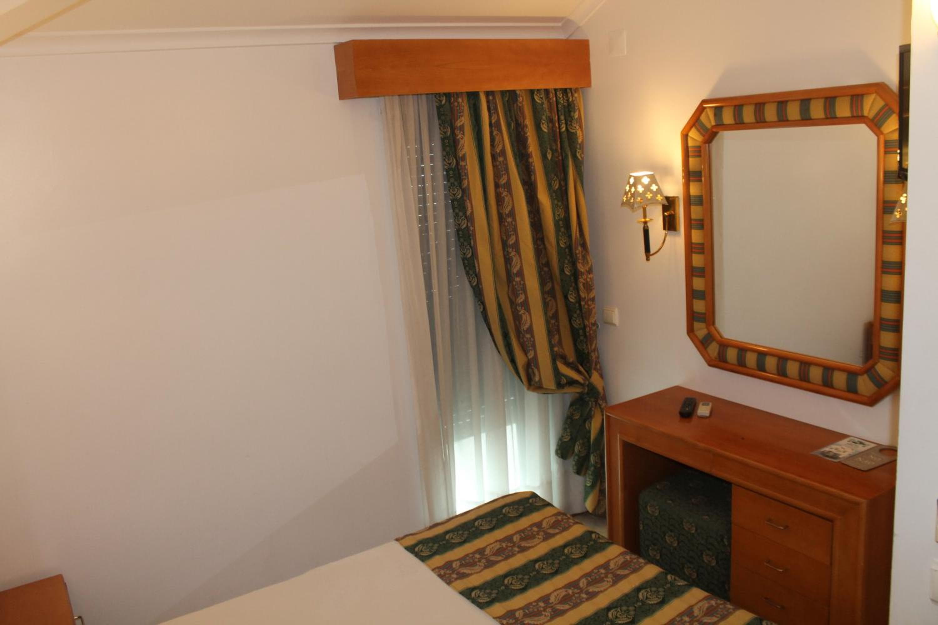 Real Caparica Hotel