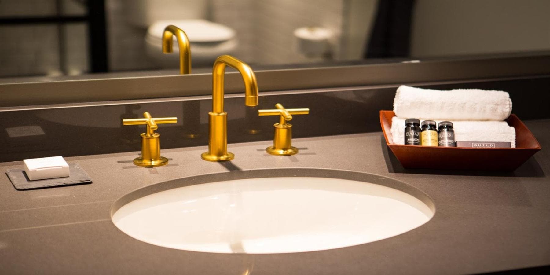 The George, by Valencia Hotel Collection