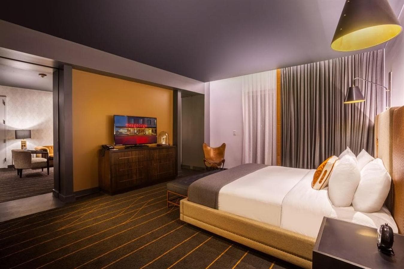 The George, by Valencia Hotel Collection