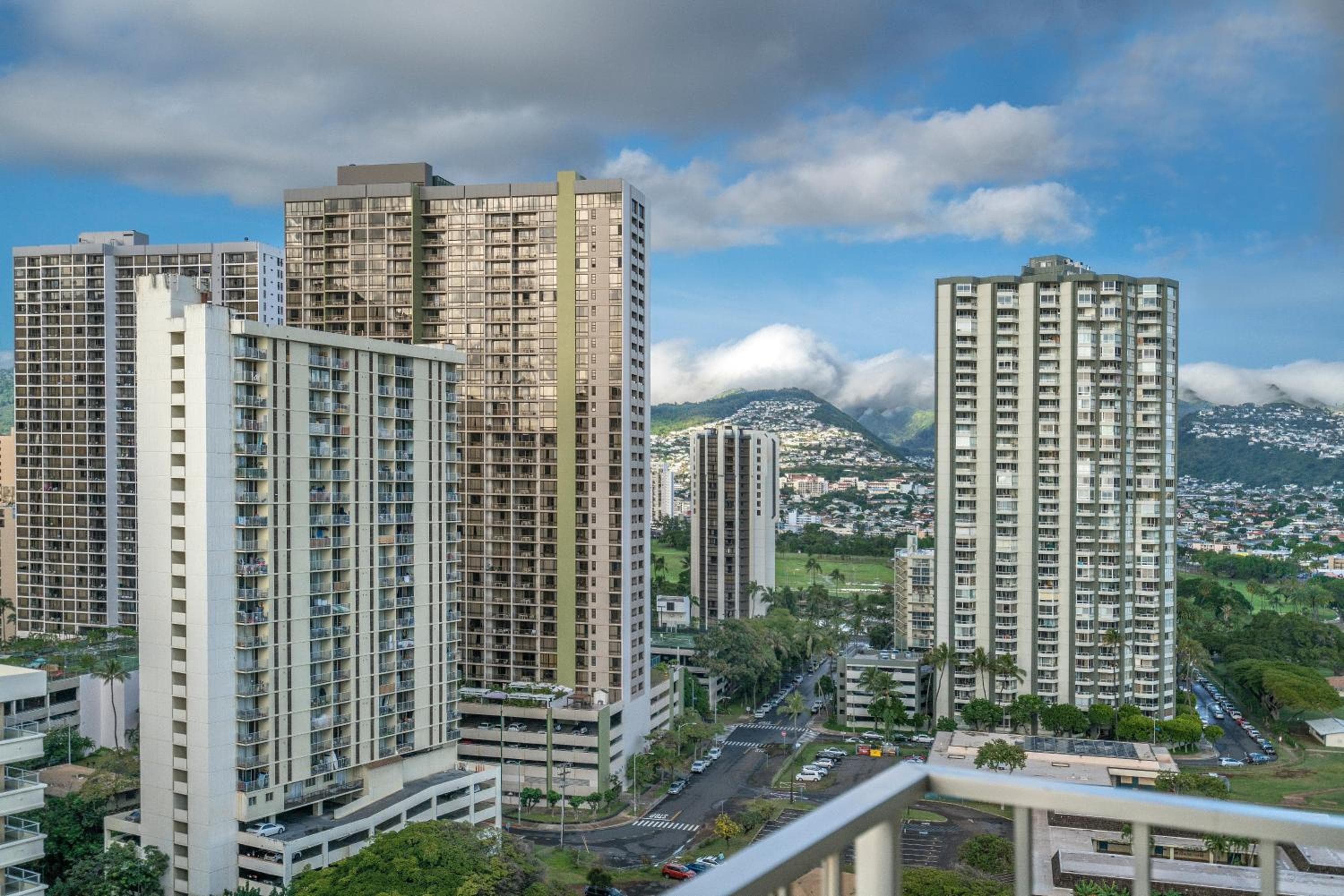 Queen Kapiolani Hotel