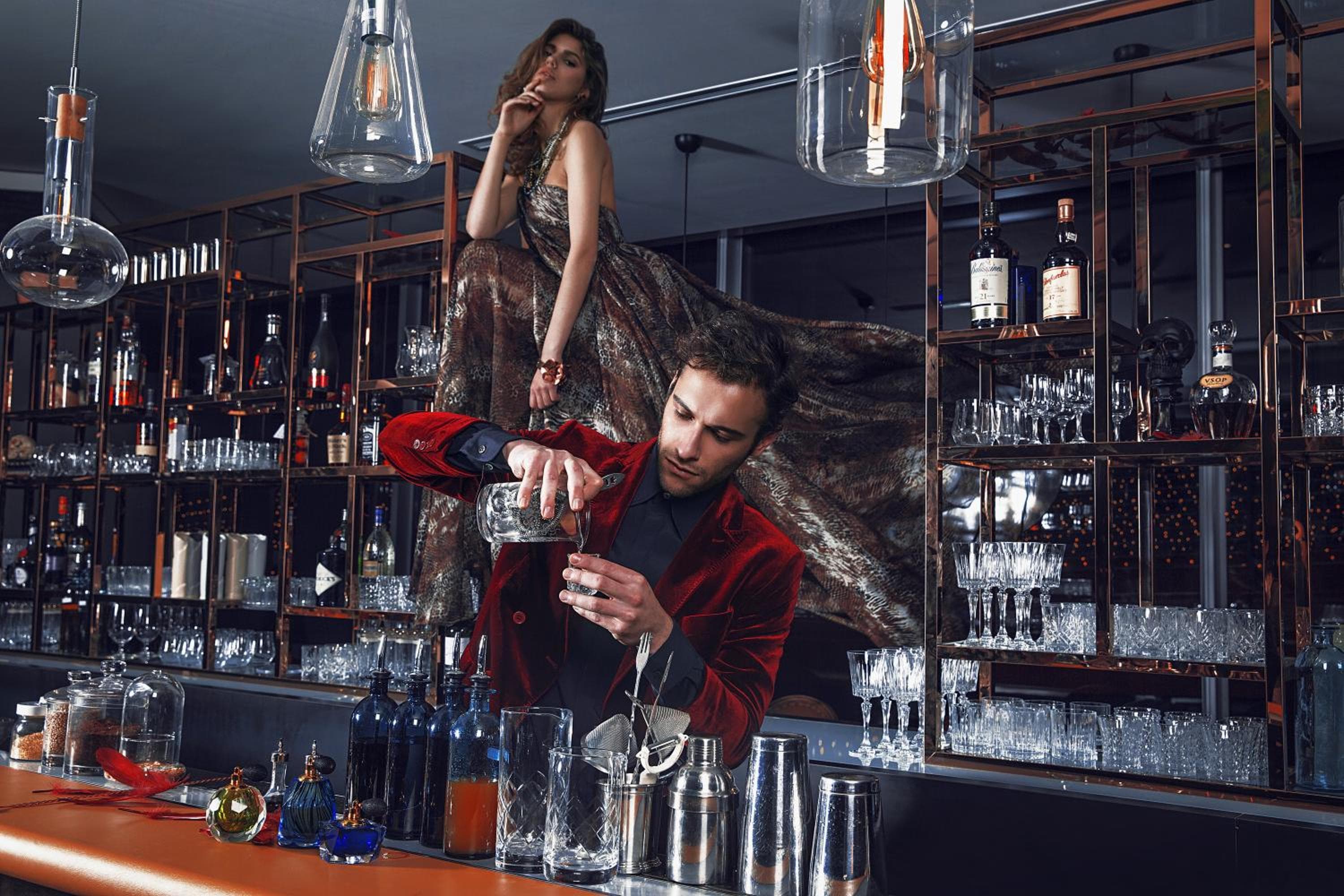 bar
