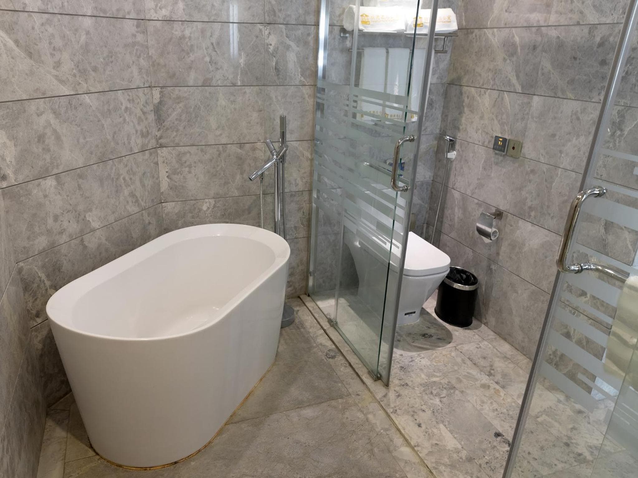 Boman Holiday Apartment Beijing Road Jie Deng Du Hui Branch