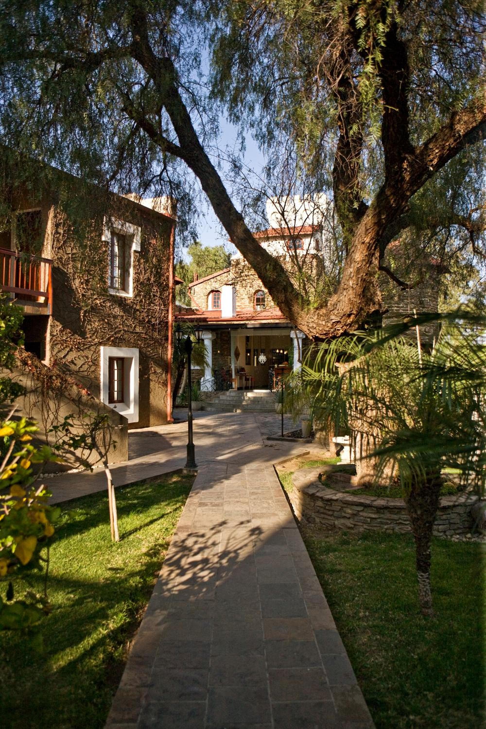Heinitzburg Boutique Hotel