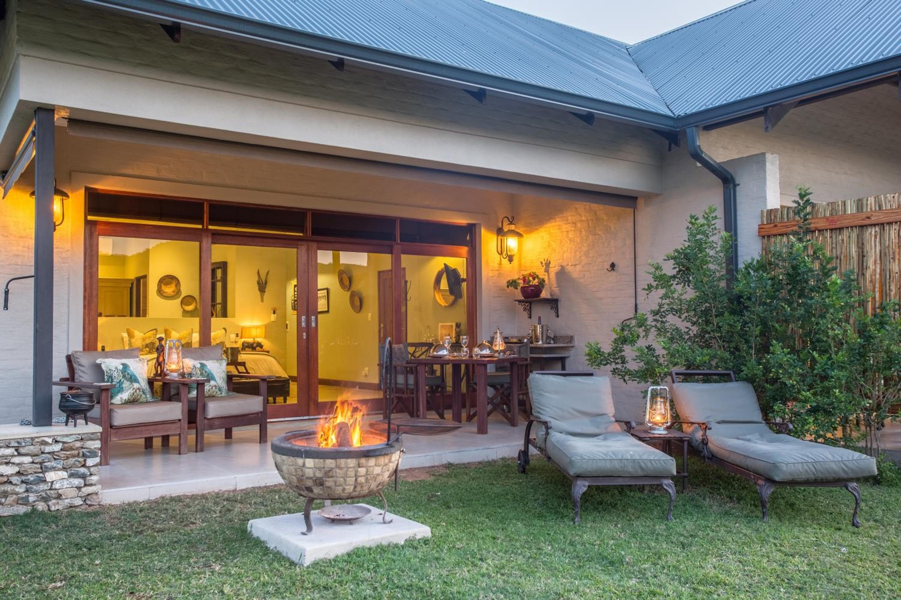 Kambaku River Lodge