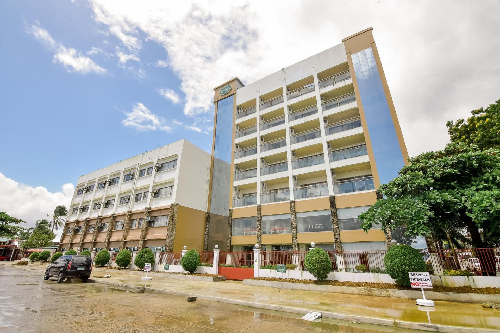Hotel Tavern Surigao