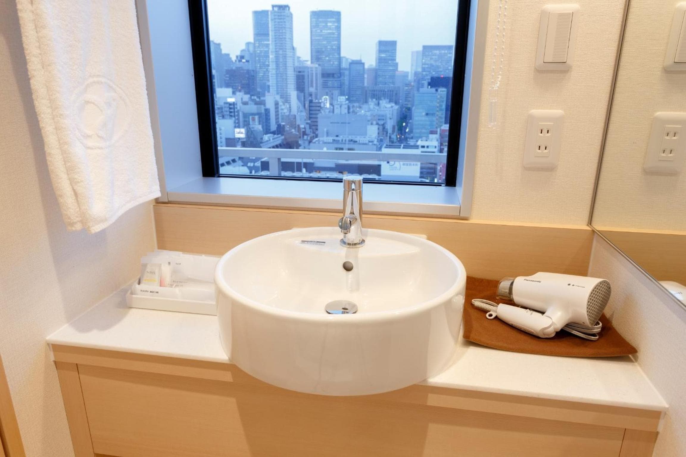 Osaka View Hotel Honmachi
