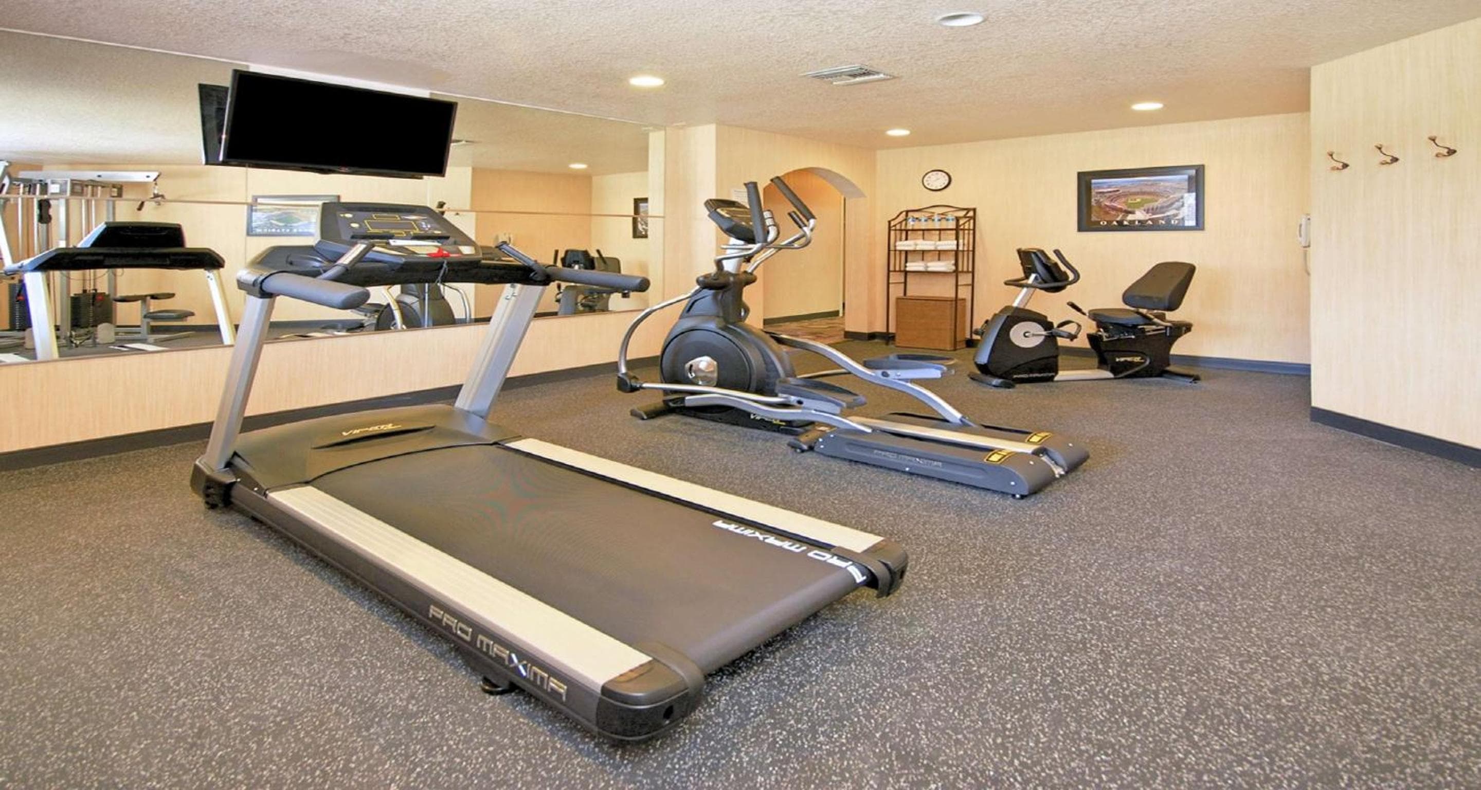 Best Western San Dimas Hotel & Suites