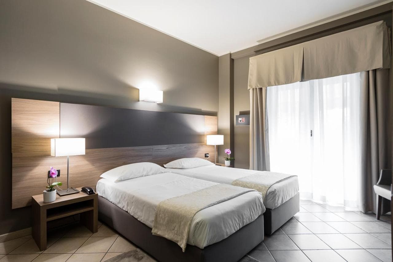 Hotel Sunflower