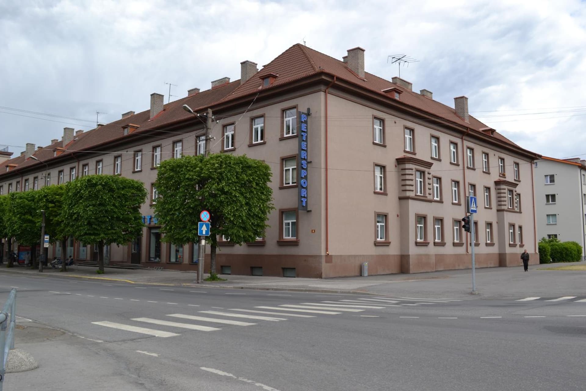 Vee 4 City Center Apartment