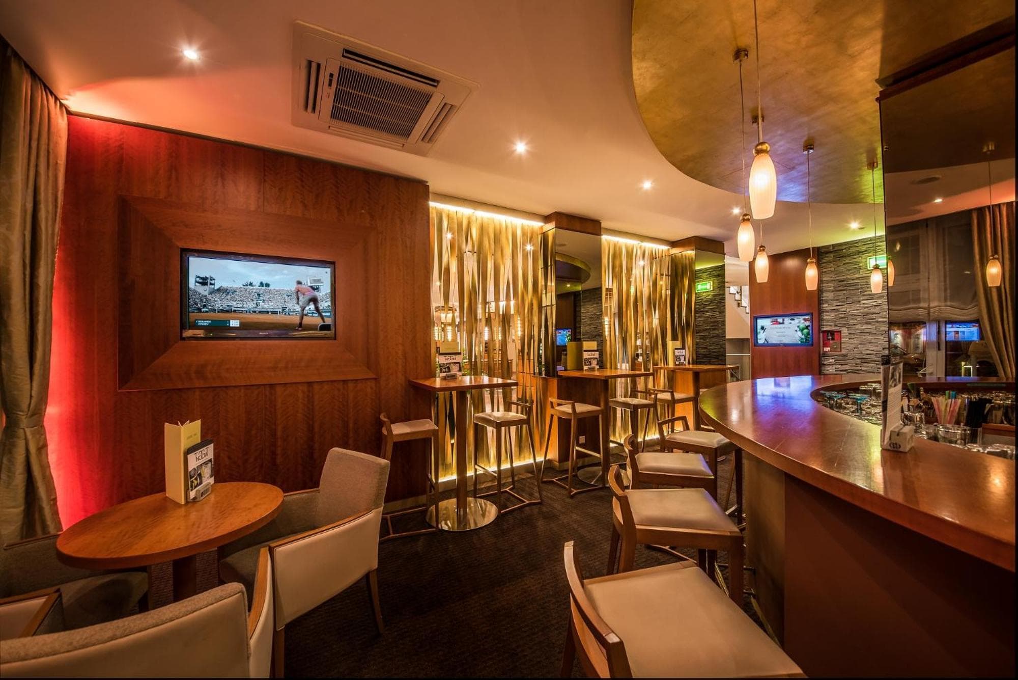 Best Western Plus Delta Park Hotel