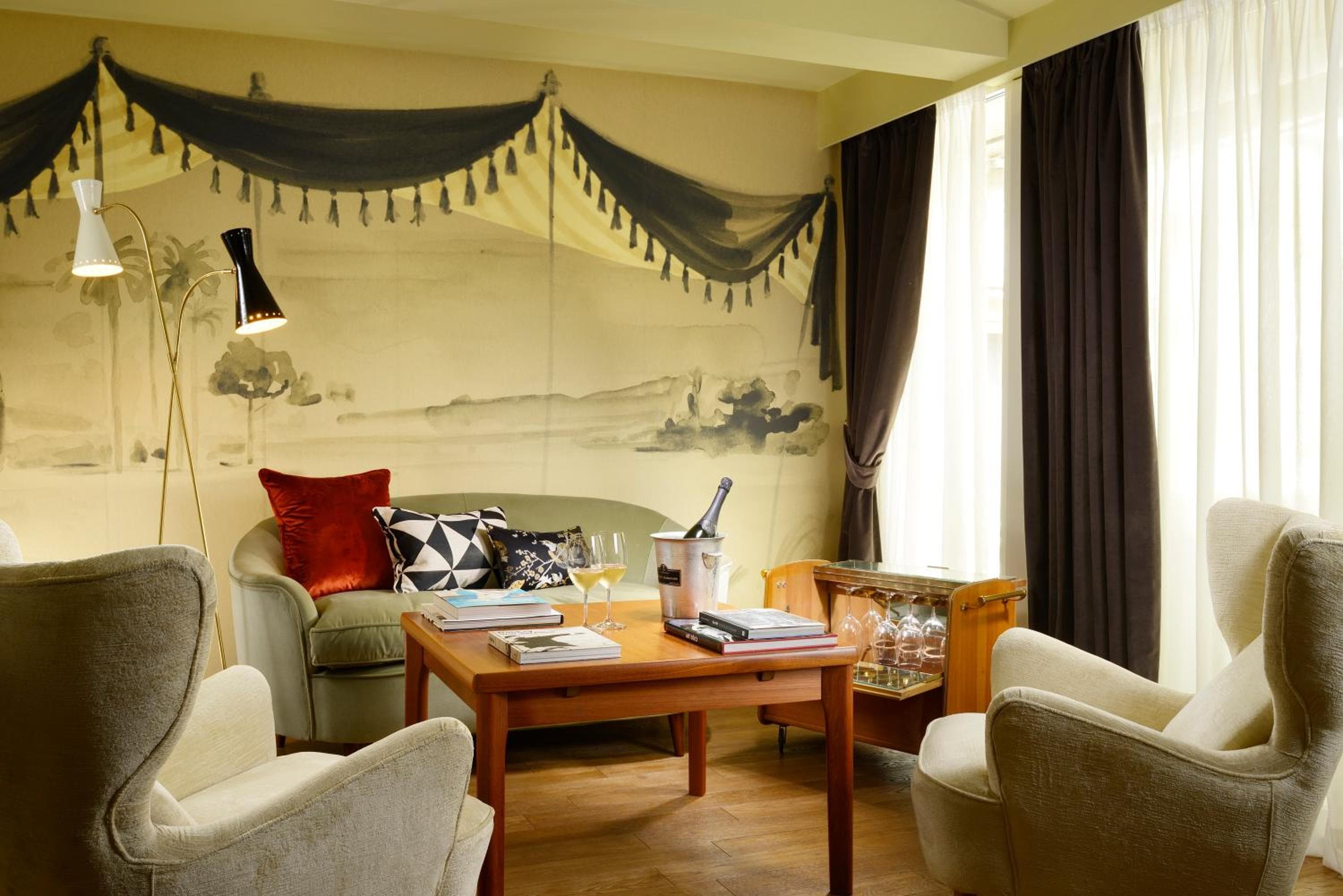 lounge