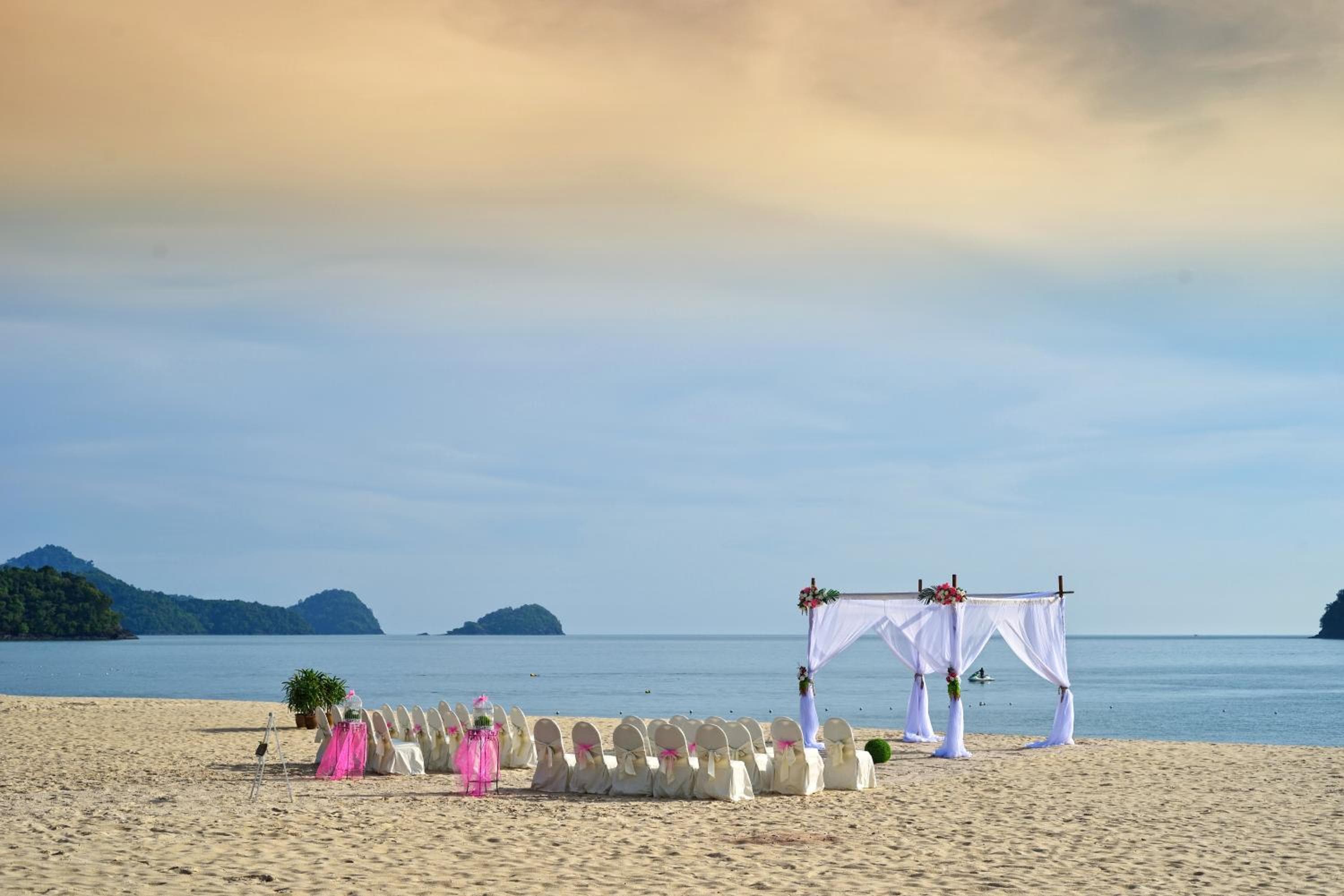 Holiday Villa Resort & Beachclub Langkawi