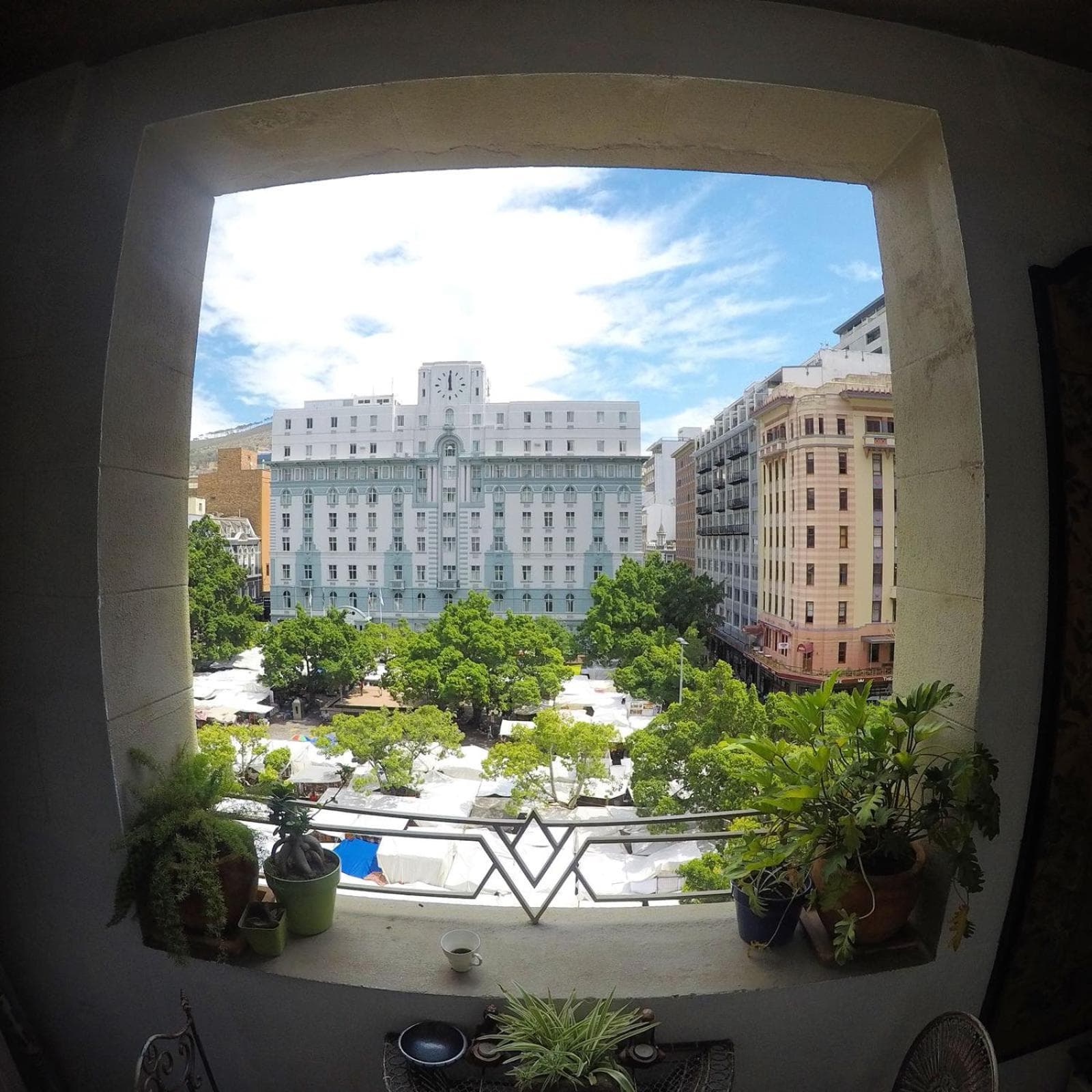 Market House 403