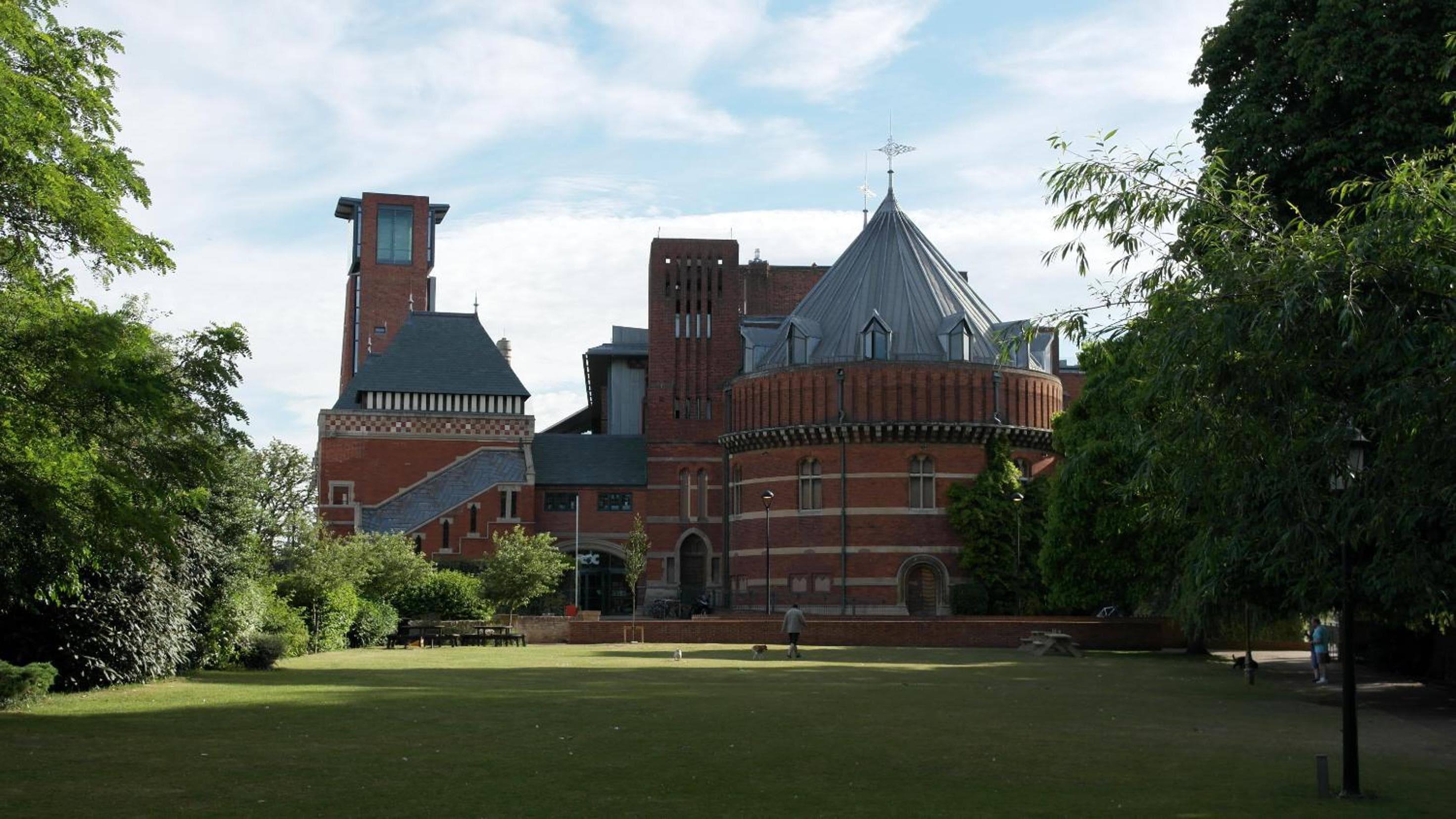 5 Central Chambers