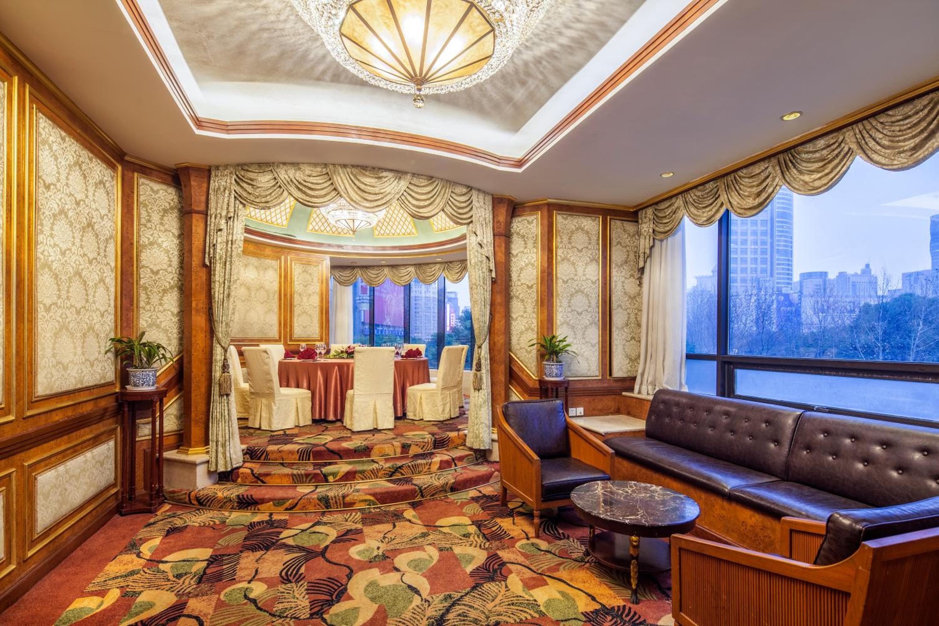 Shanghai Park Hotel