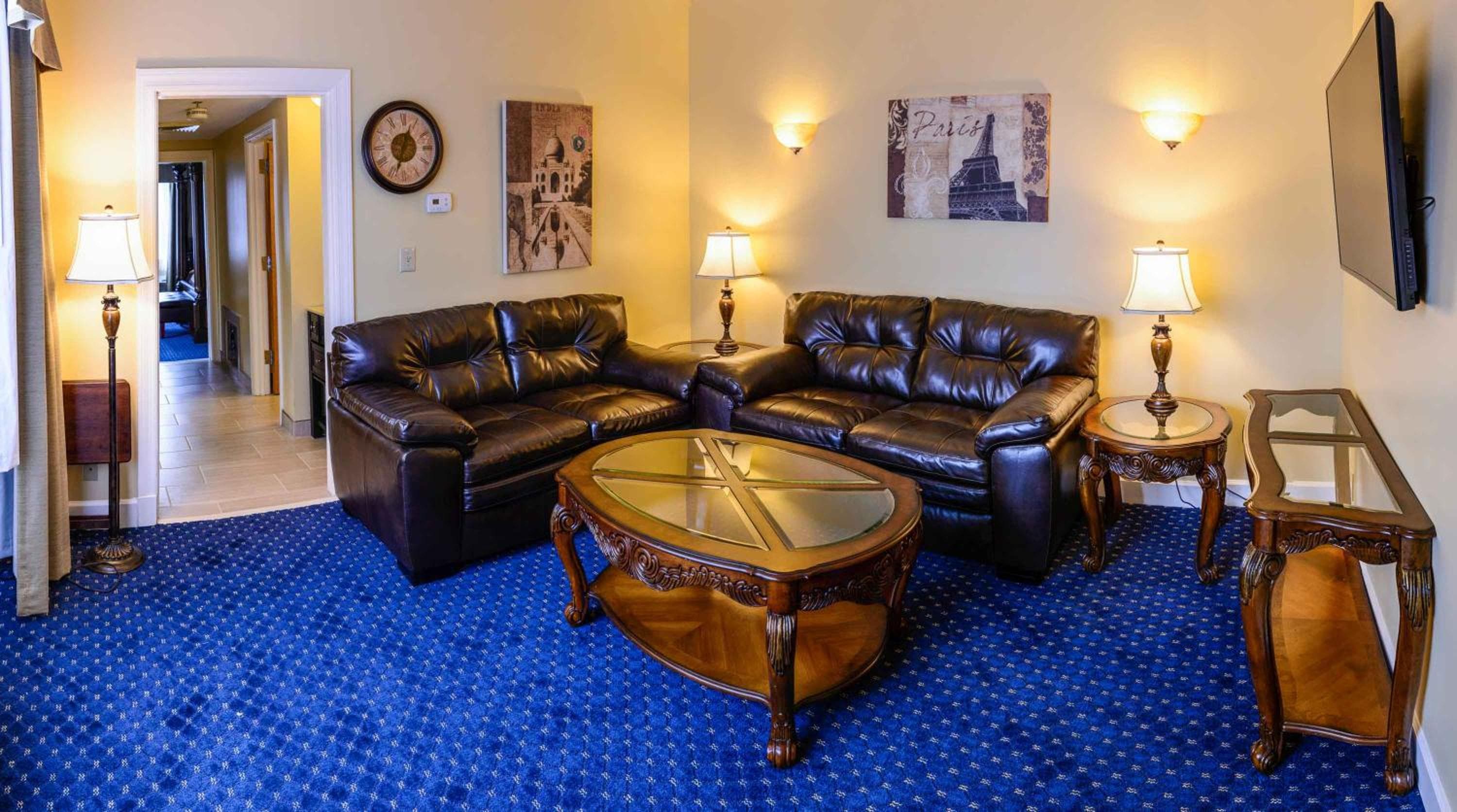 Asbury Inn & Suites