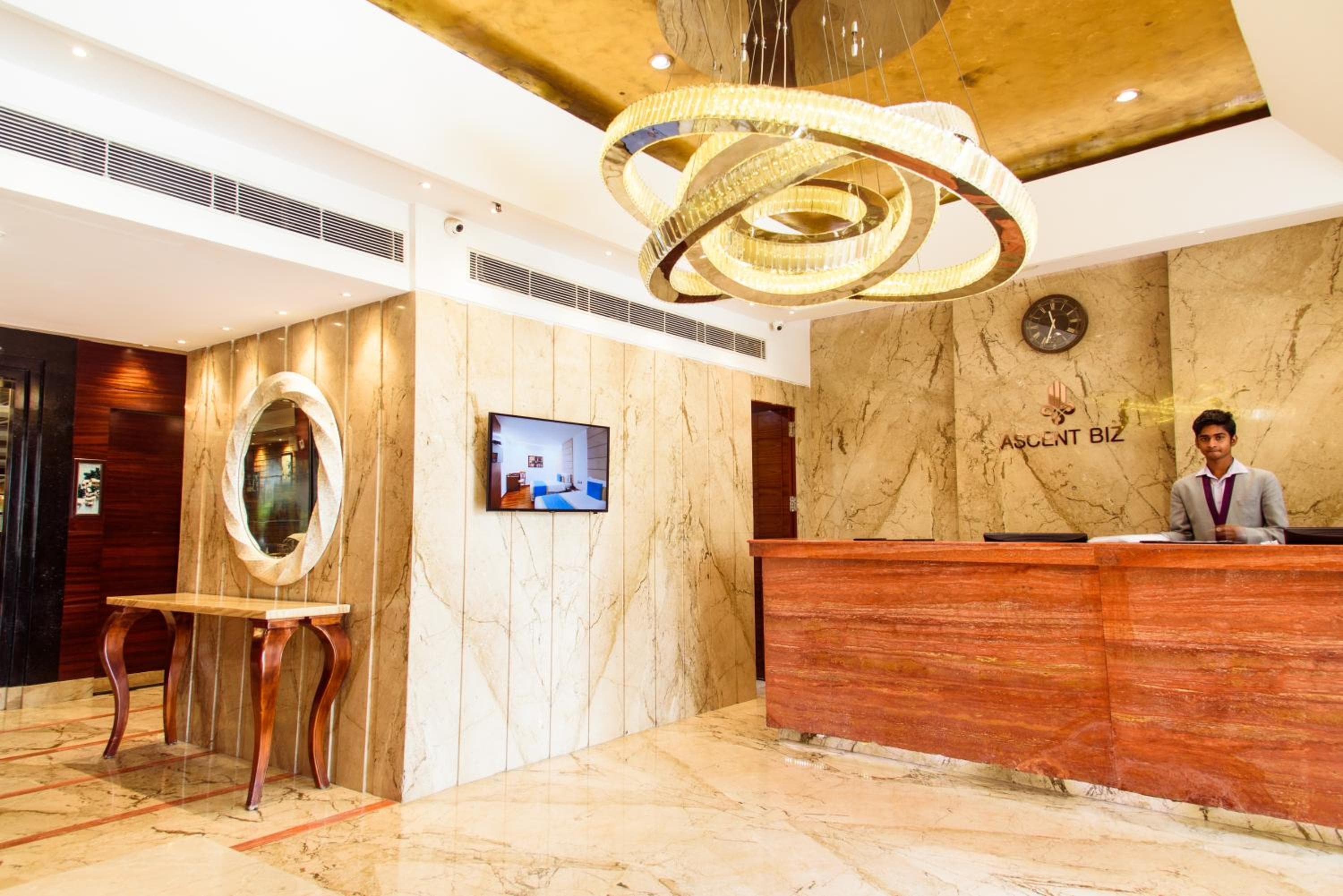 Hotel Ascent Biz