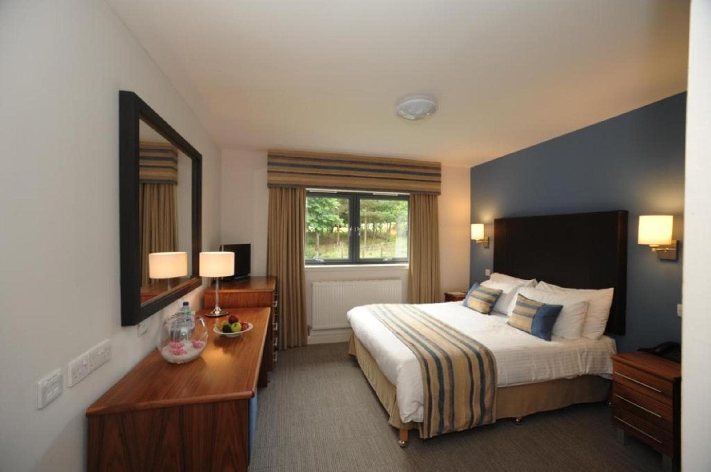 Stirling Court Hotel