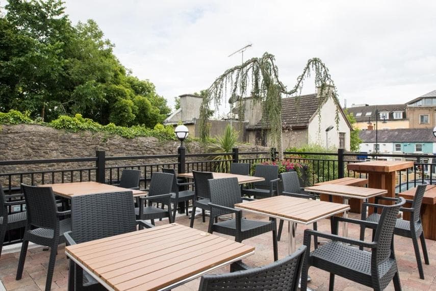 The Old Borough Hotel - Wetherspoon