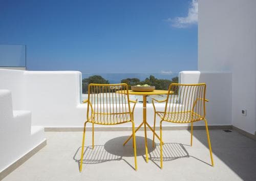 Altera Pars Suites