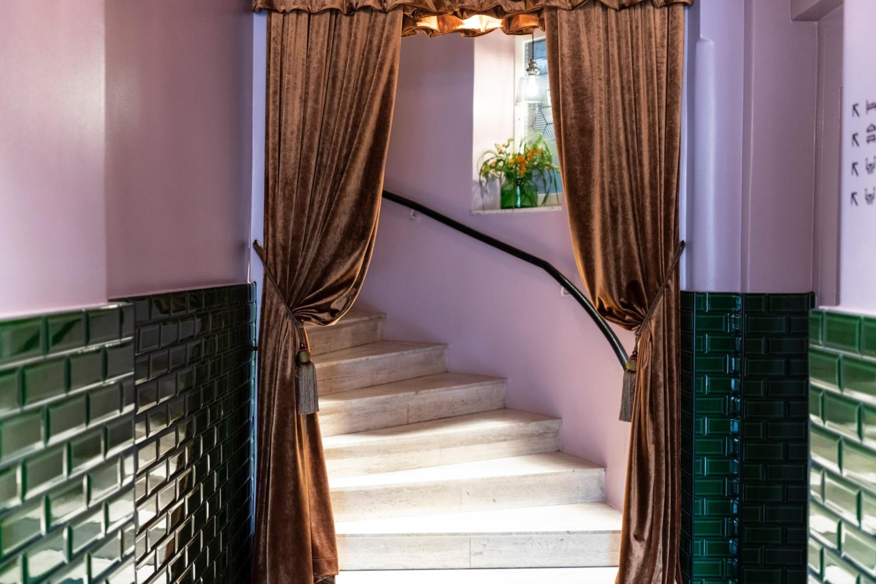 Hotel Flora
