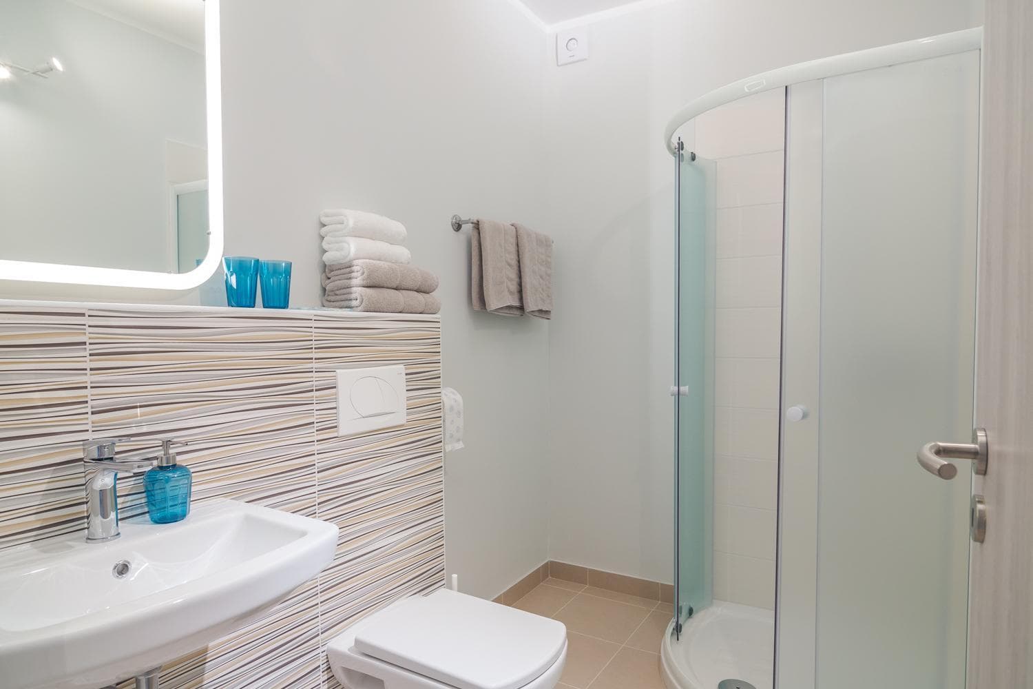 HOP HOUSE Garni Hotel