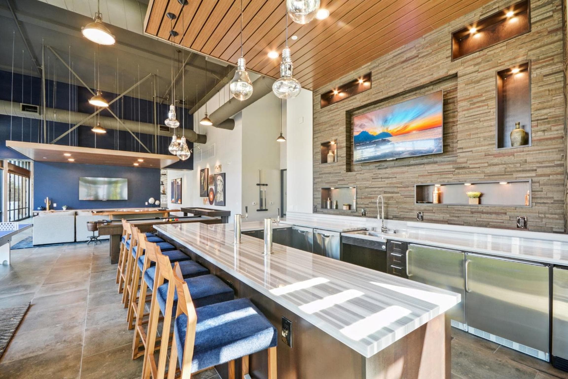 Global Luxury Suites in Menlo Park