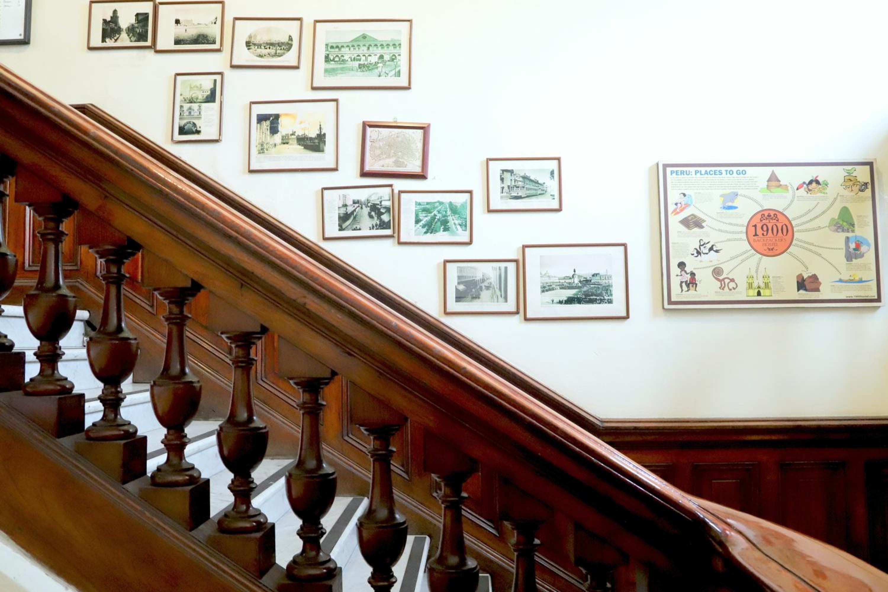 1900 Backpacker's Hostel