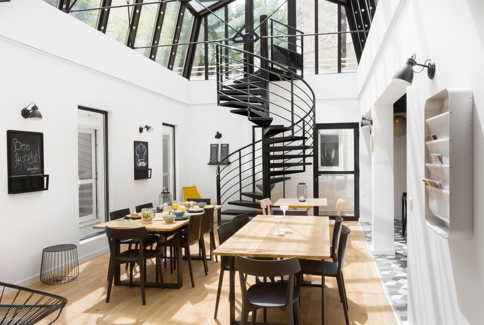 dining