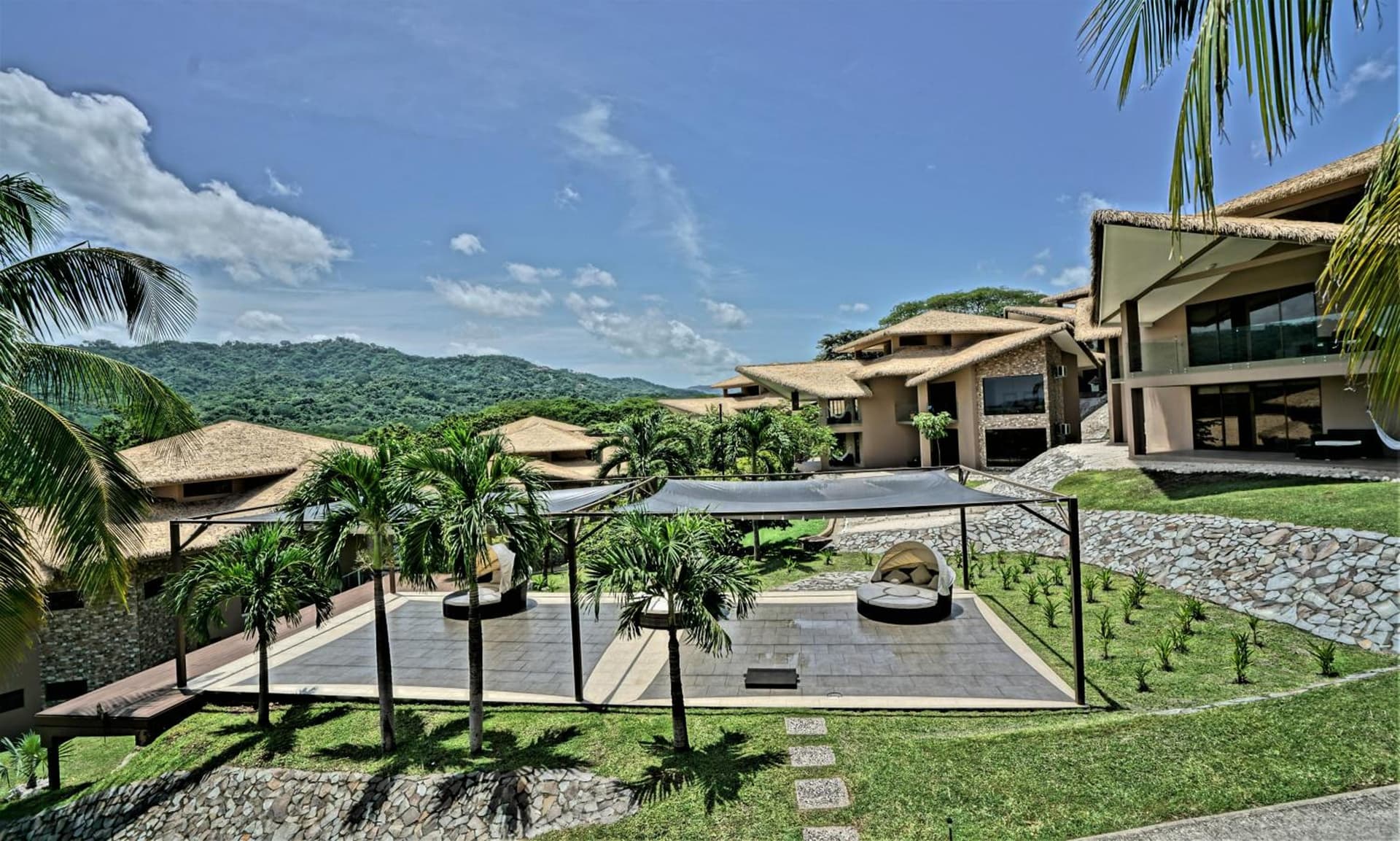 Nammbú Beach Front Bungalows