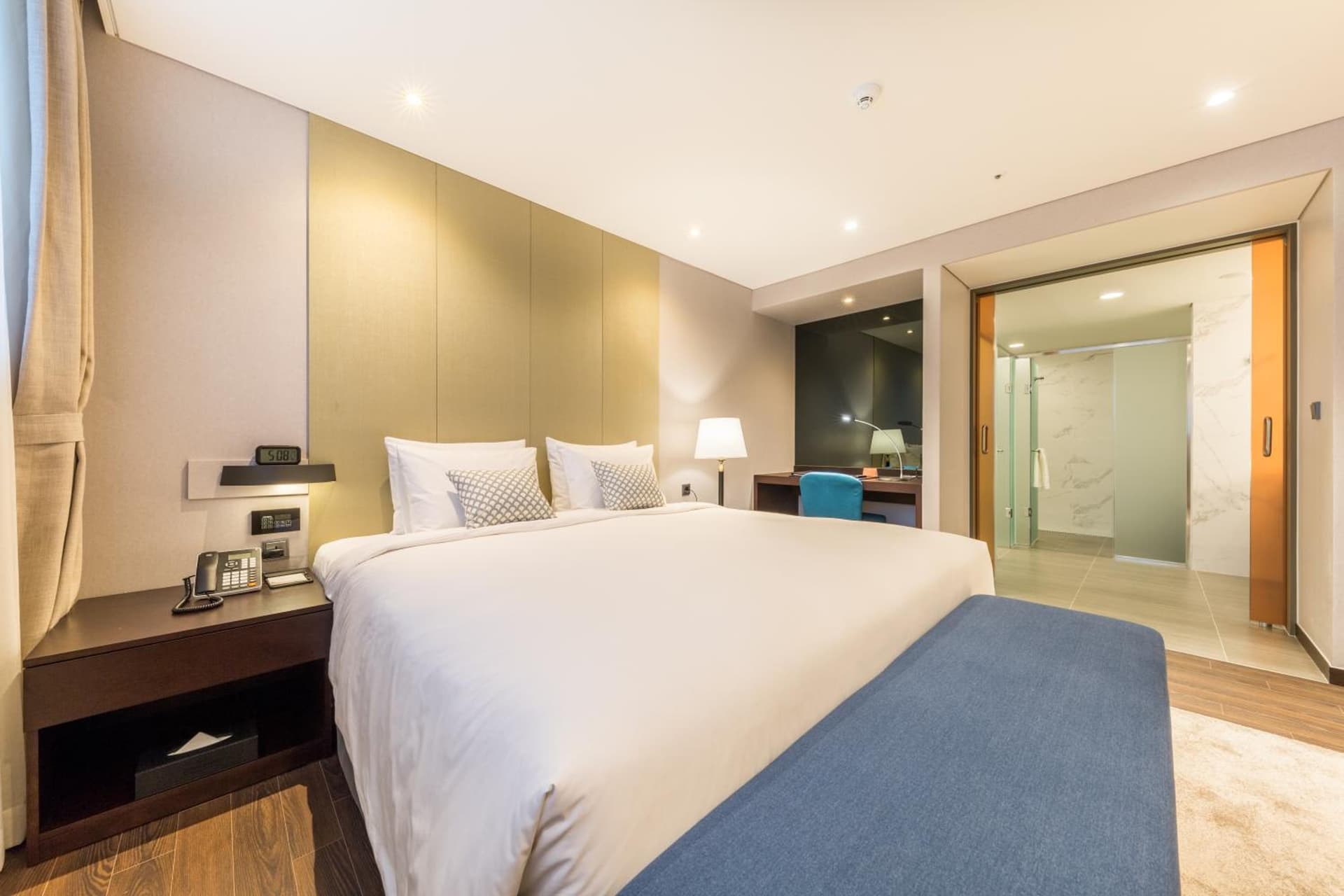 Howard Johnson by Wyndham Incheon Airport