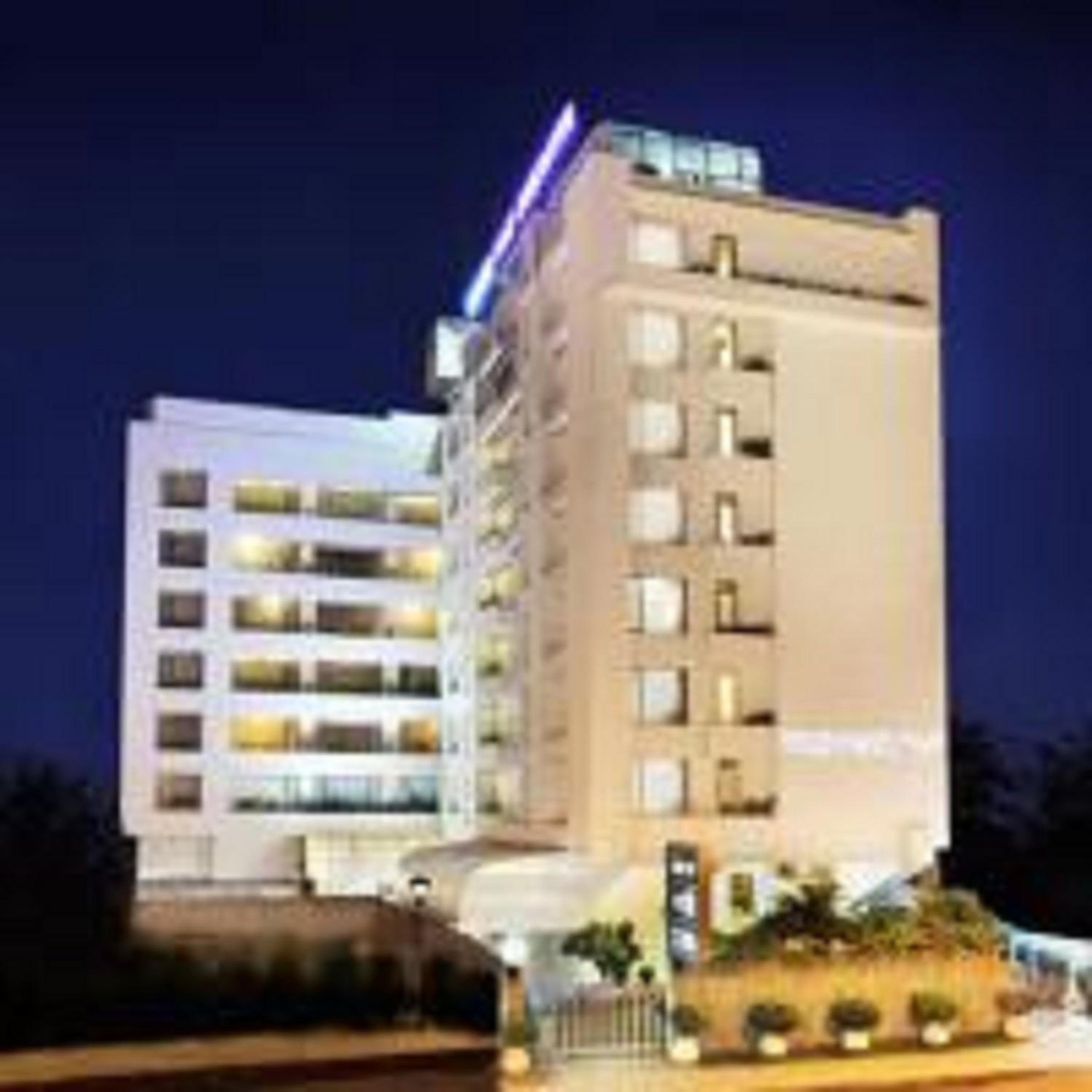 Yogi Executive, Navi Mumbai