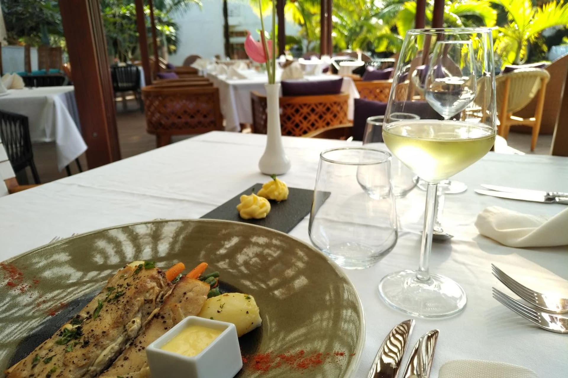 Ocean Villas Hotel