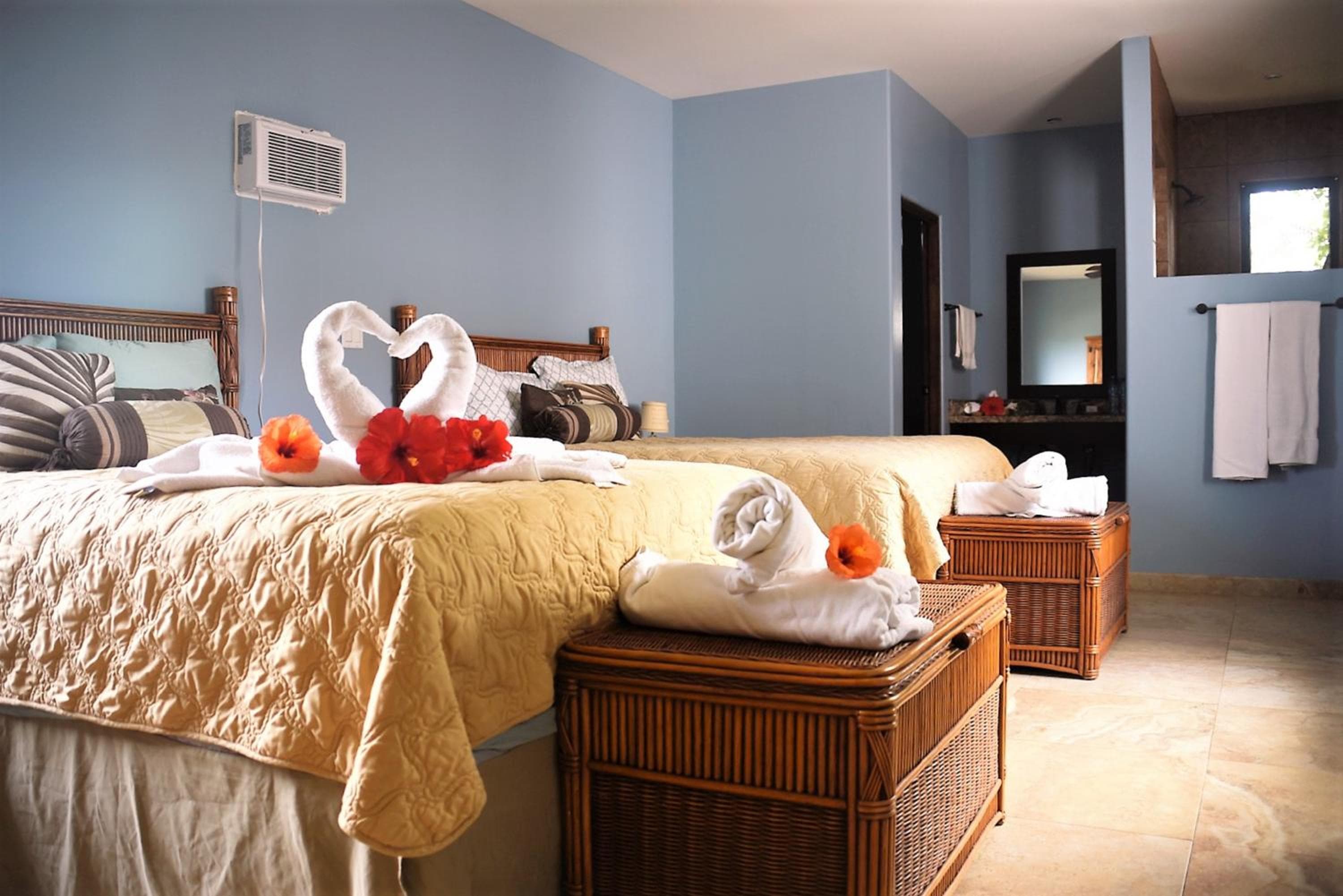 Cerritos Beach Inn