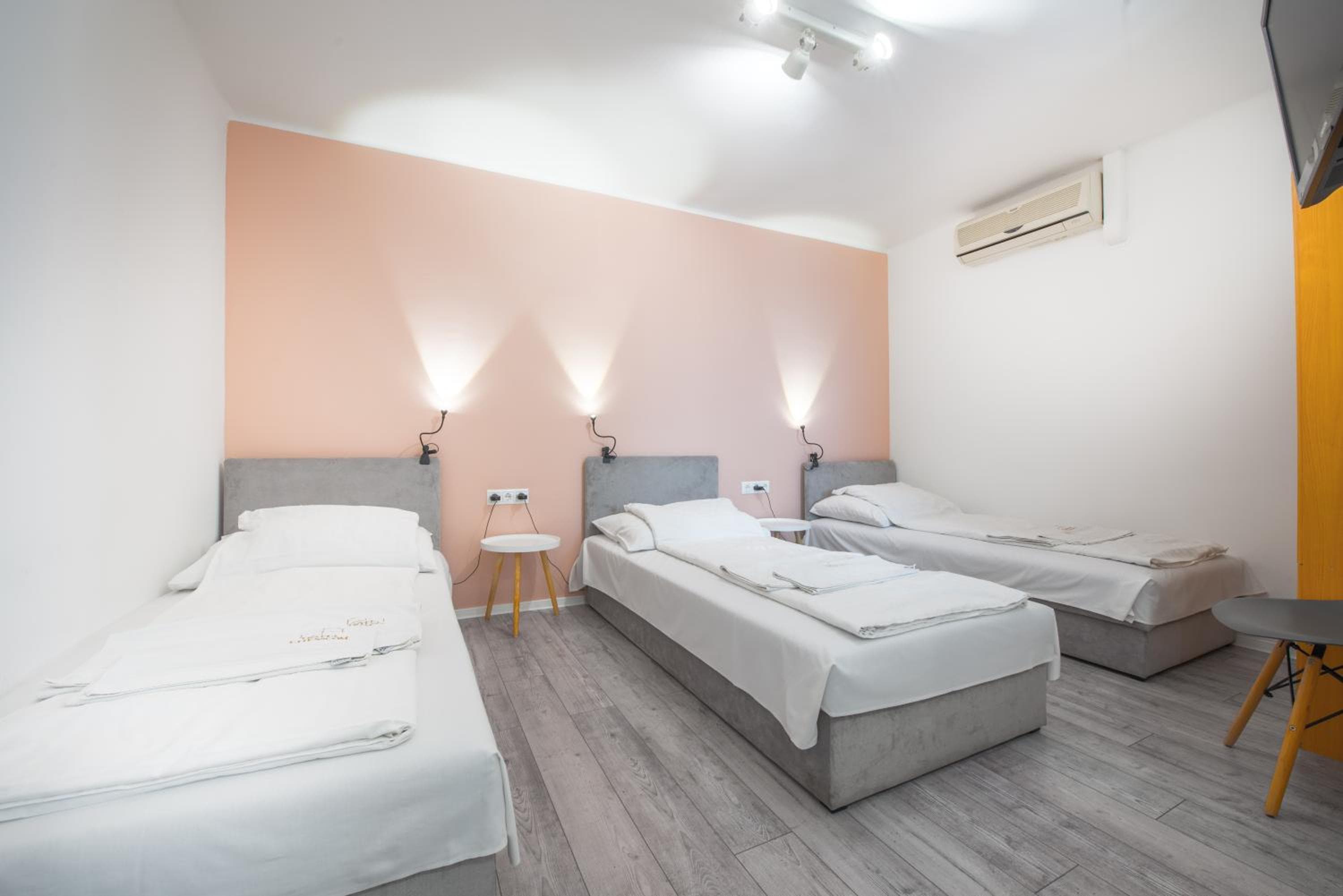 Chesscom Guesthouse