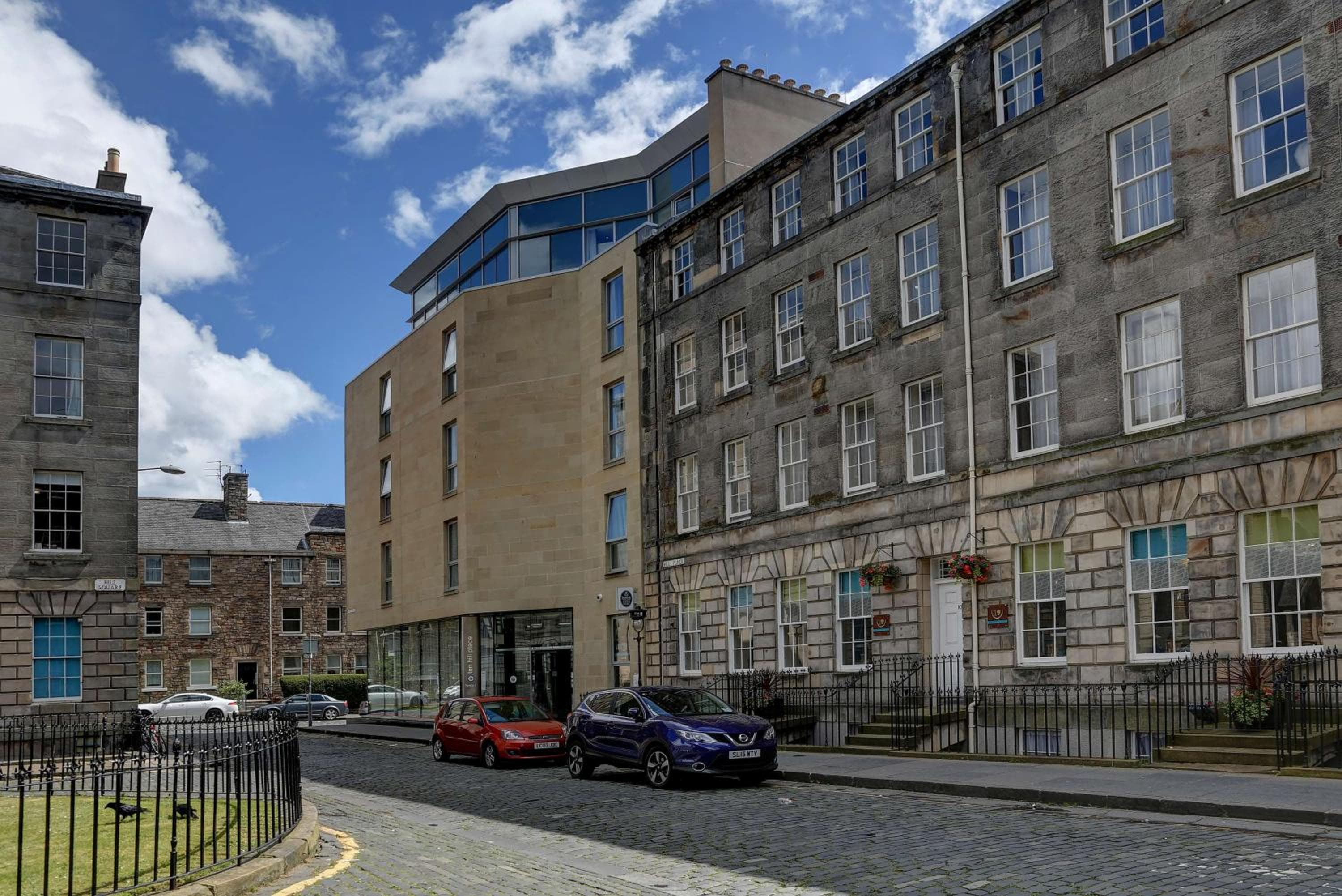 Ten Hill Place, WorldHotels Distinctive