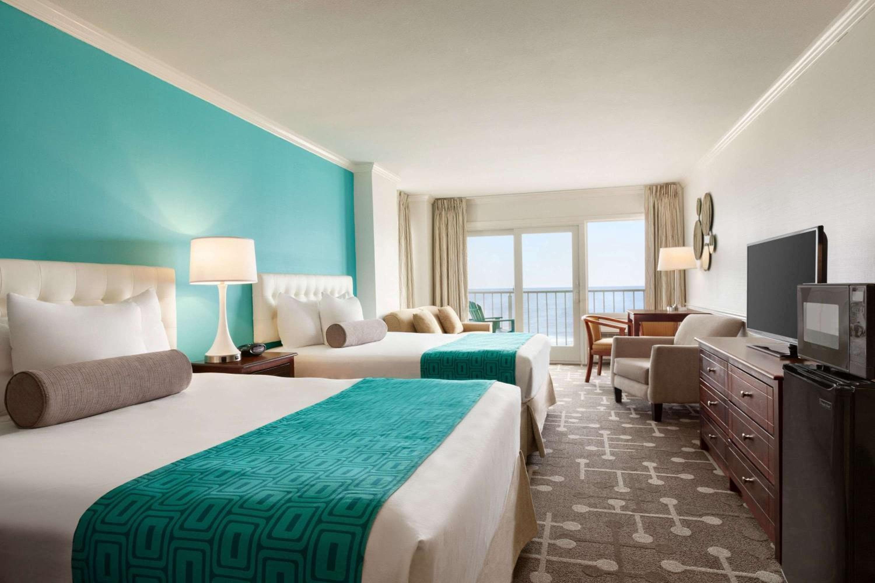 Howard Johnson Plaza by Wyndham Ocean City Oceanfront