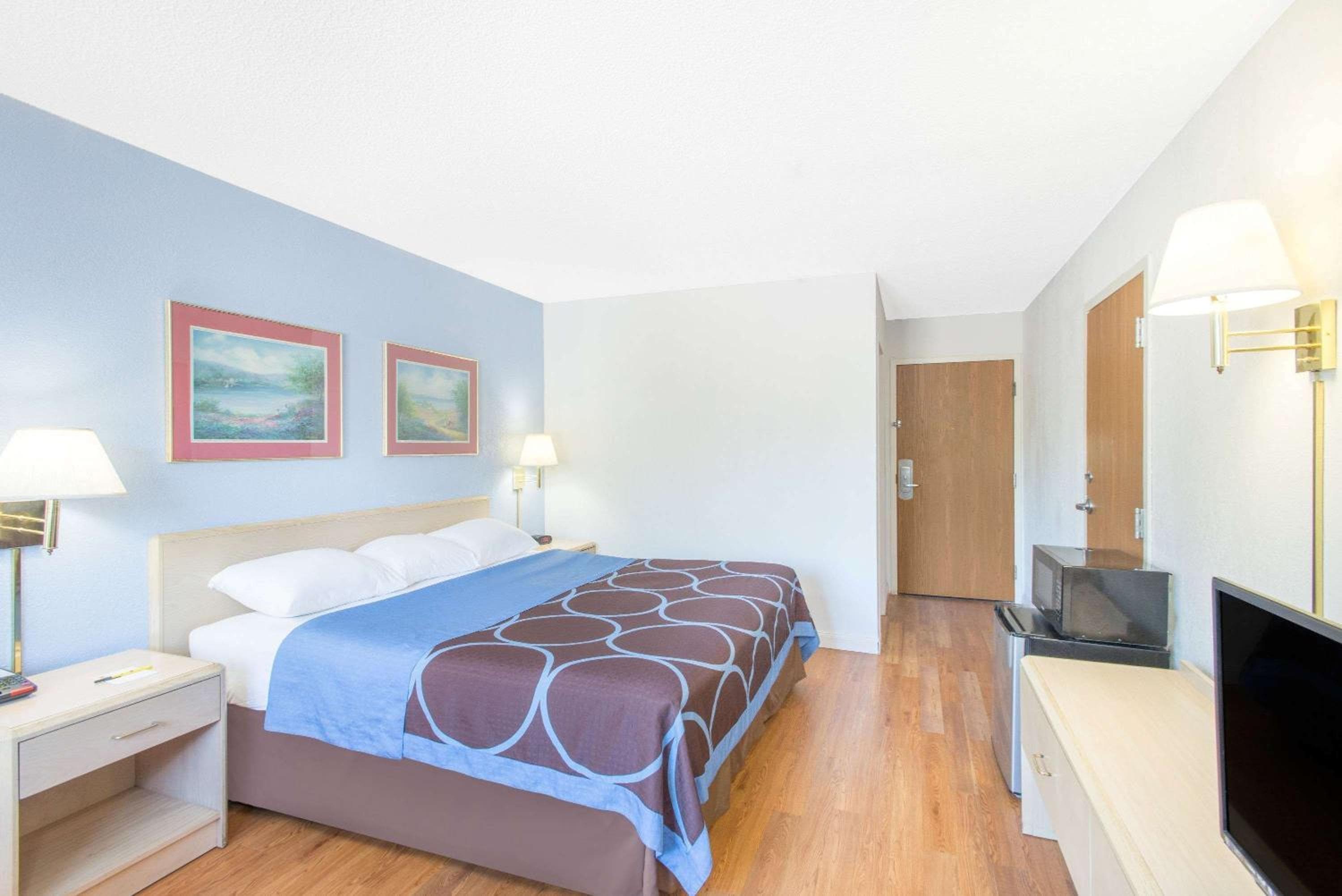 Rodeway Inn
