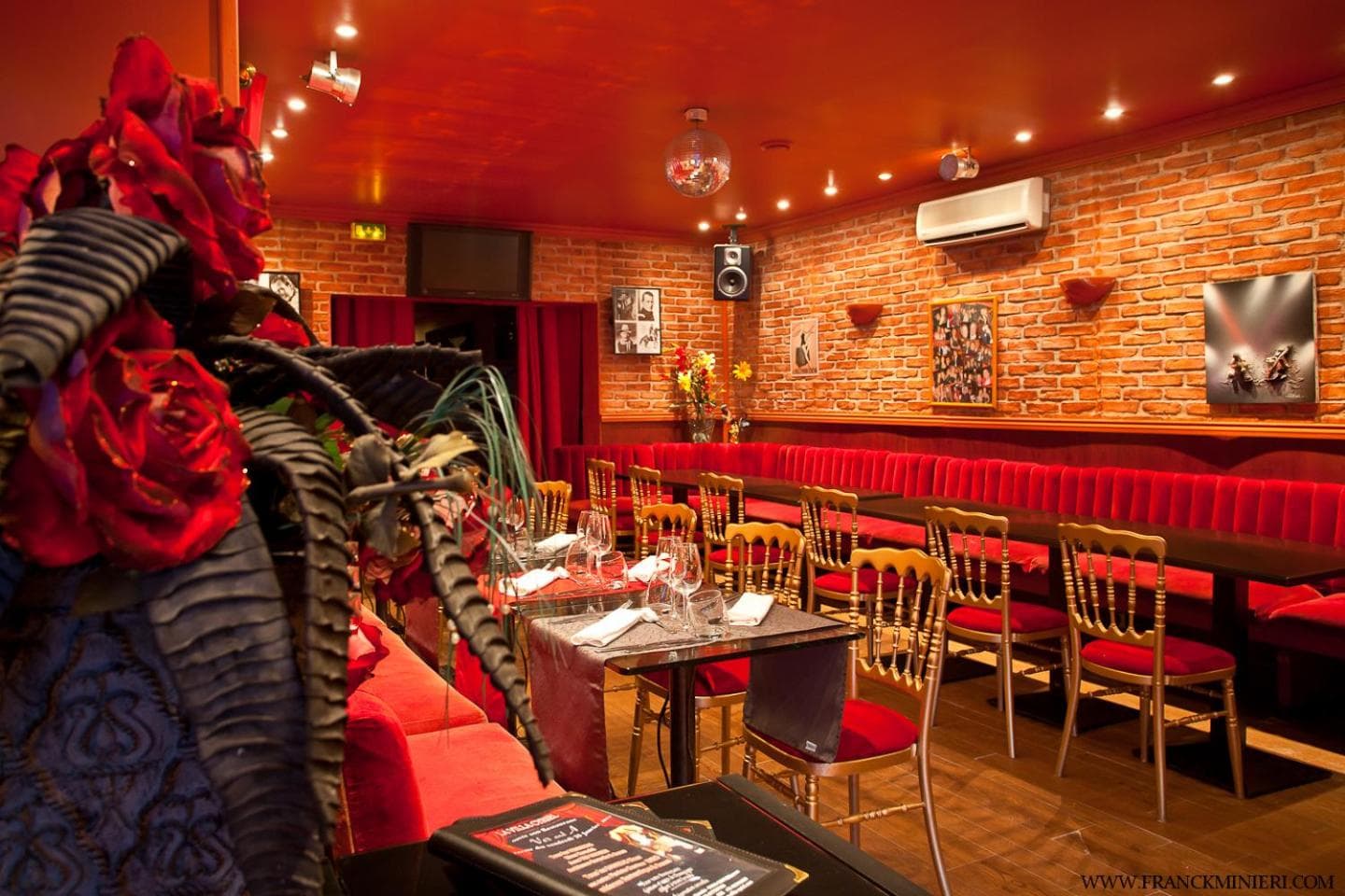 restaurant