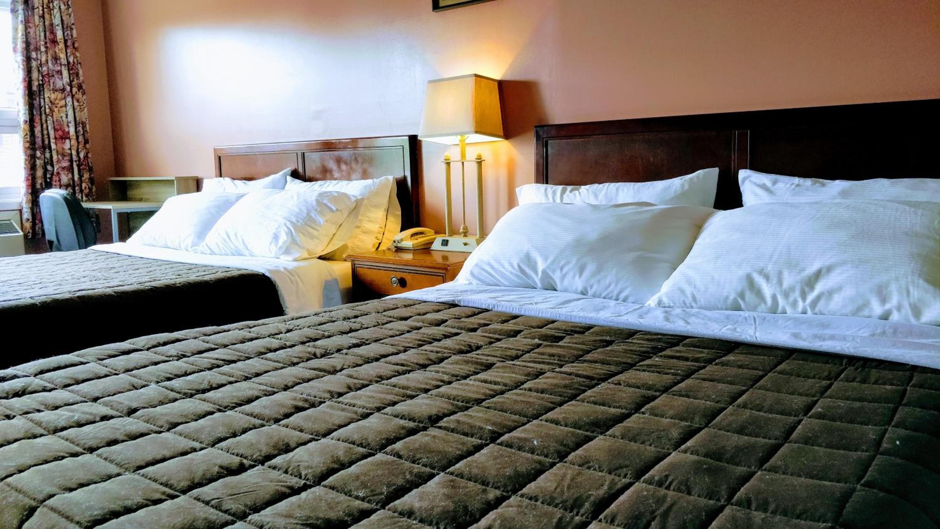 Kings Inn Midland
