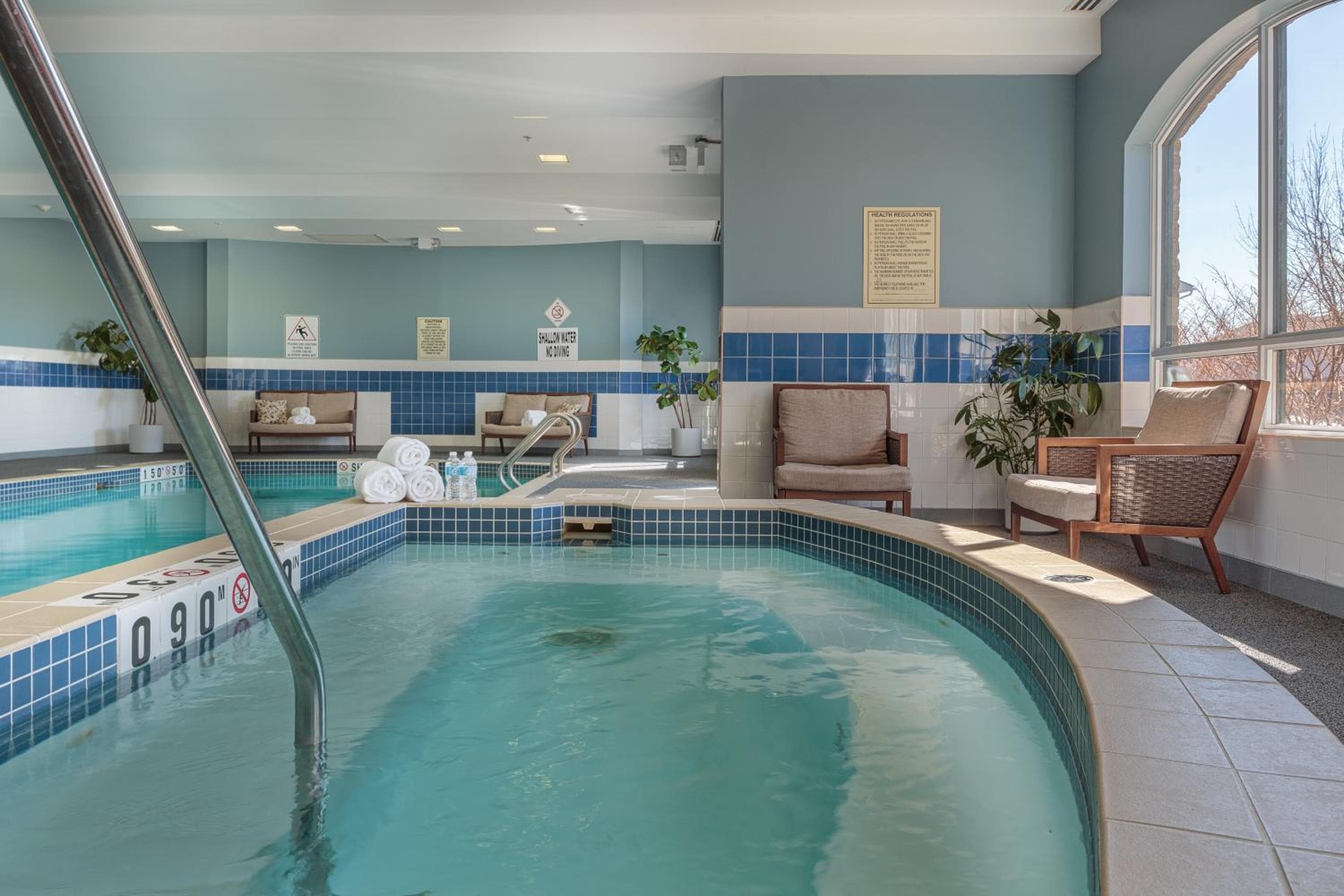 Holiday Inn Express & Suites - Belleville by IHG