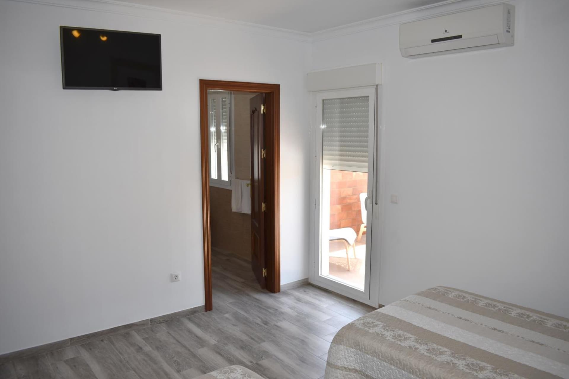 Iznájar Suites