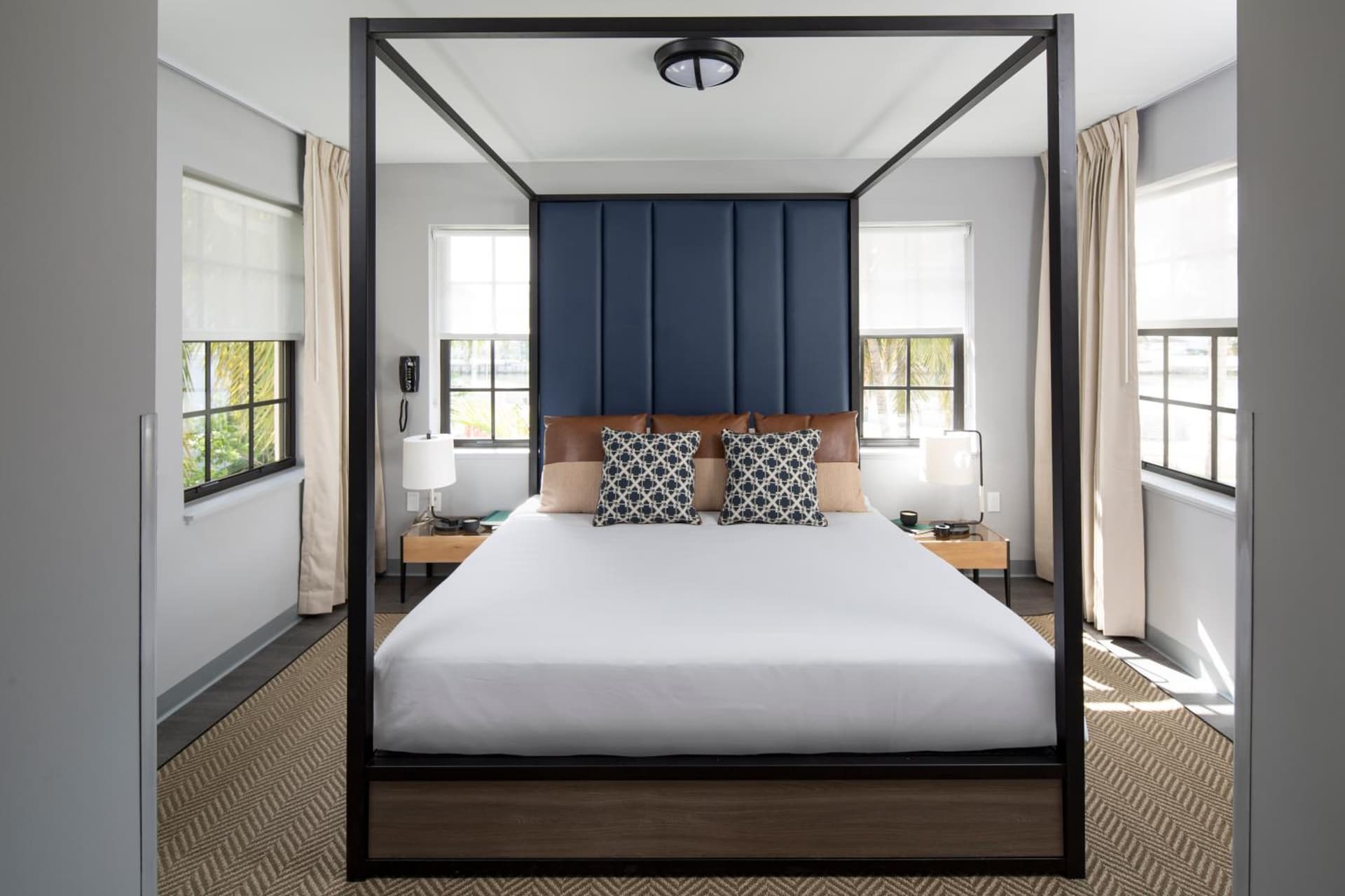 Hotel Rendale Miami Beach