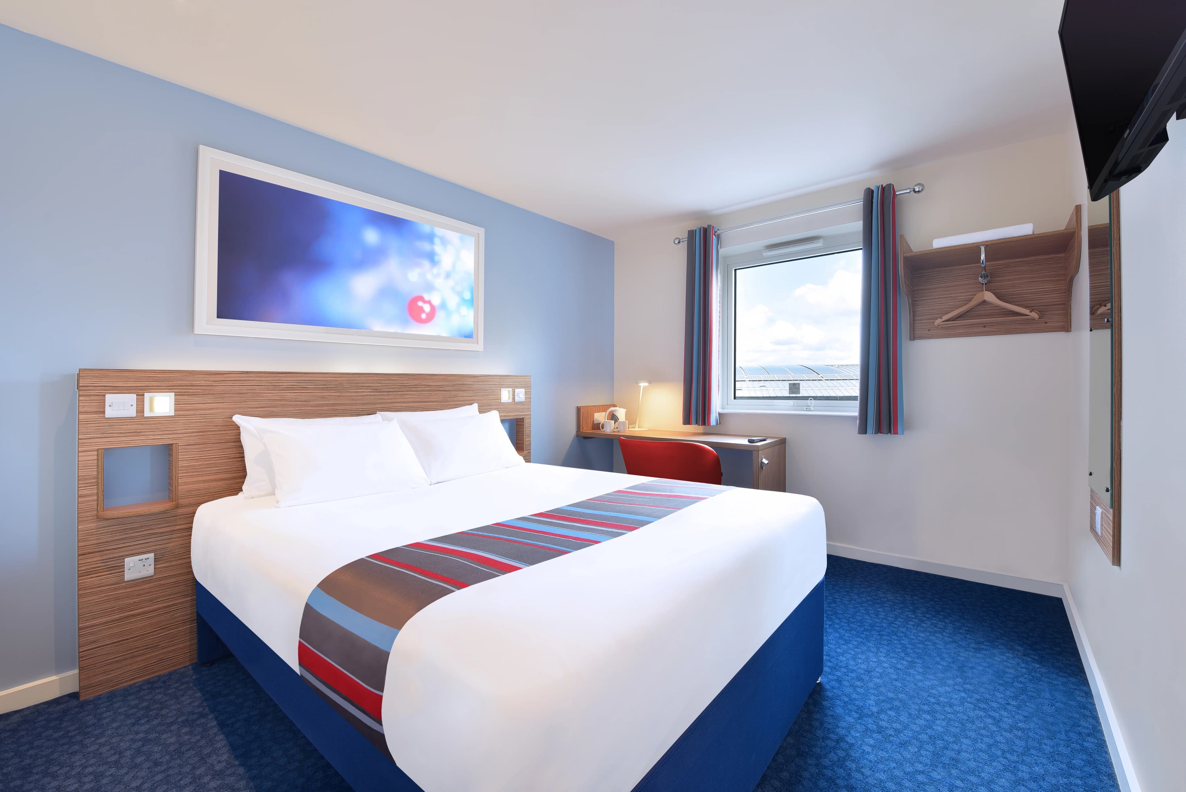 Travelodge Walton-on-Thames Central