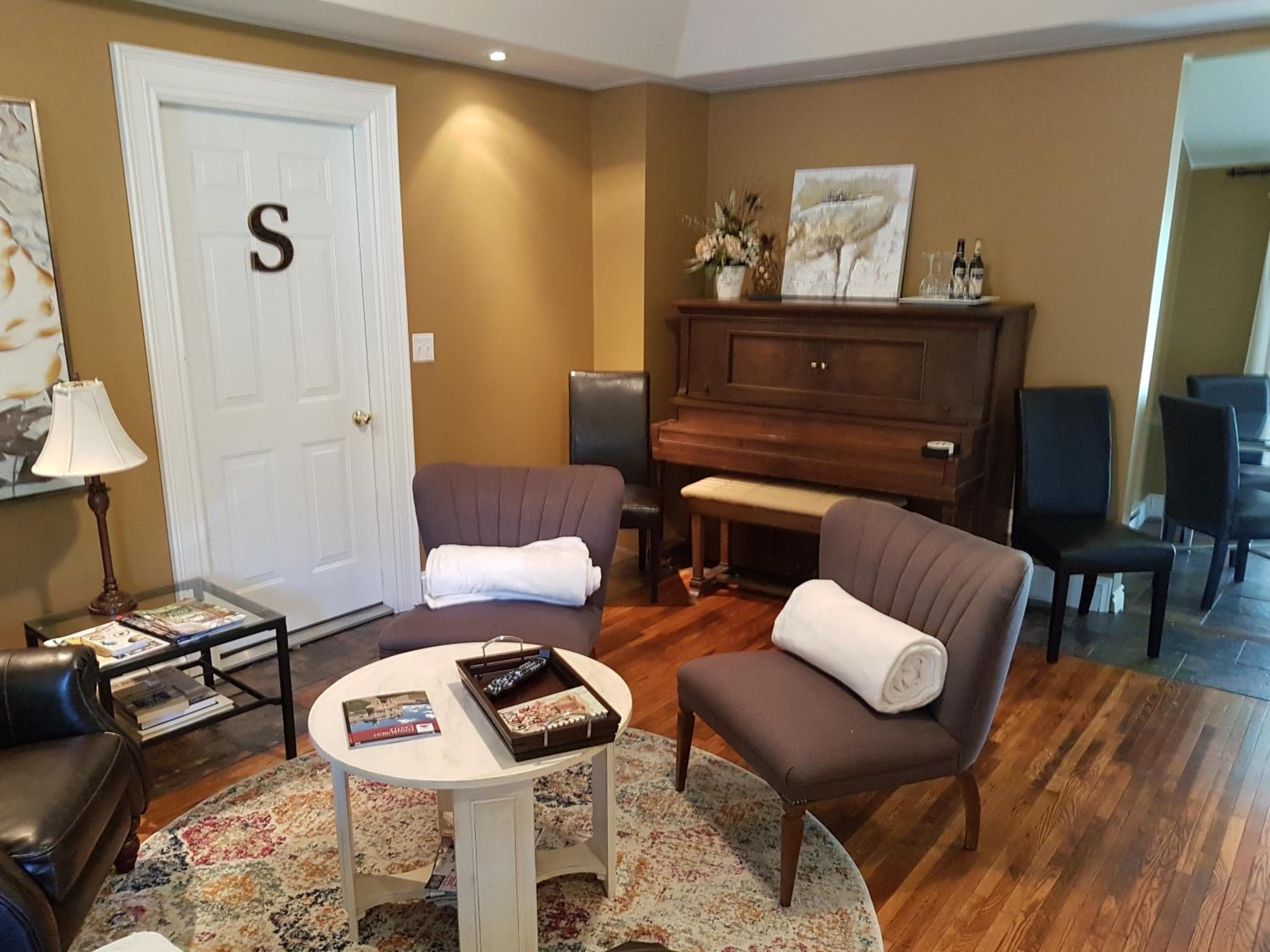 Hellemsfield Inn & bed and breakfast
