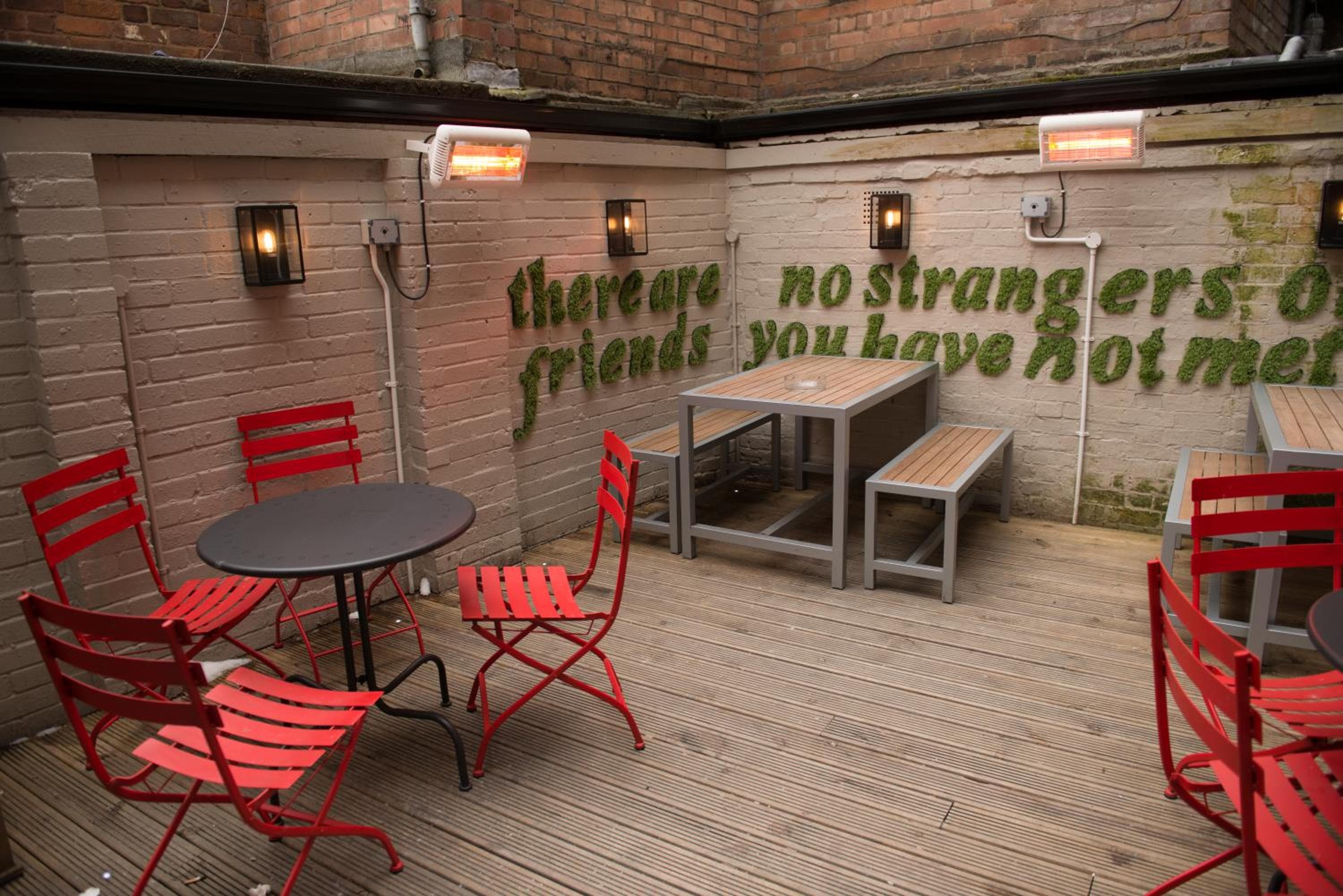 Thomas James Hotel