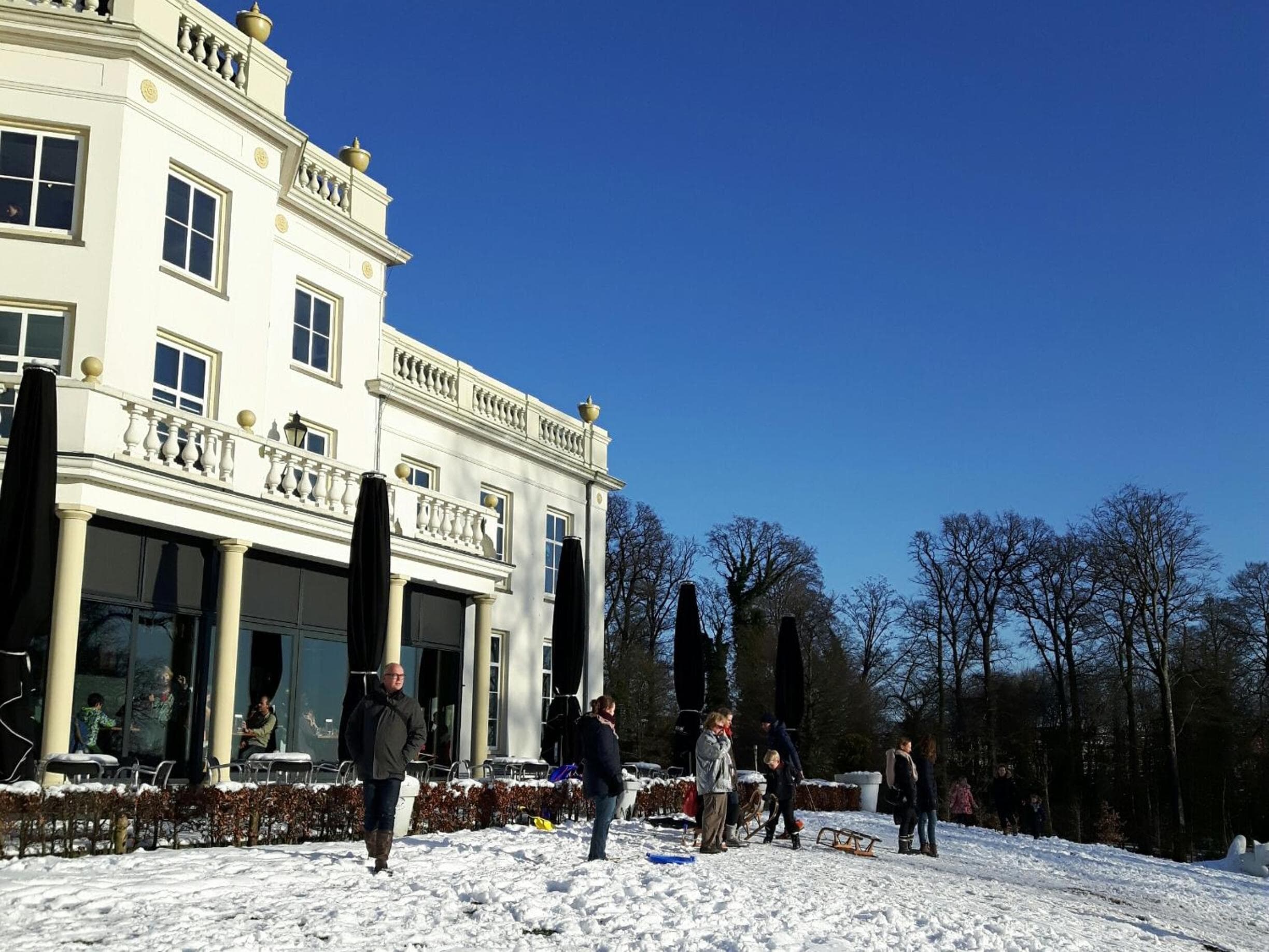 verzorgde kamer in monumentenpand