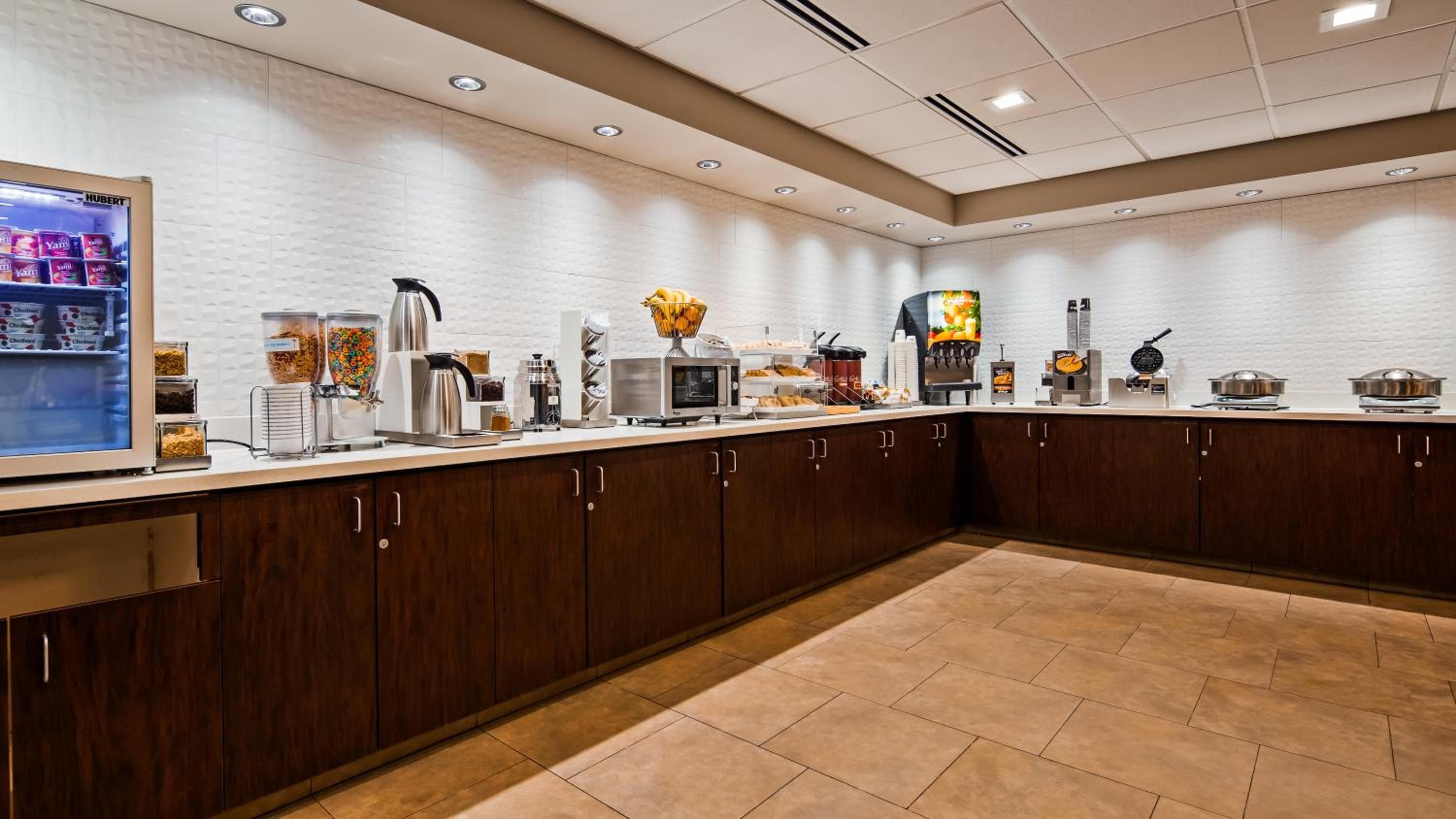 Best Western Plus Portland Airport Hotel & Suites